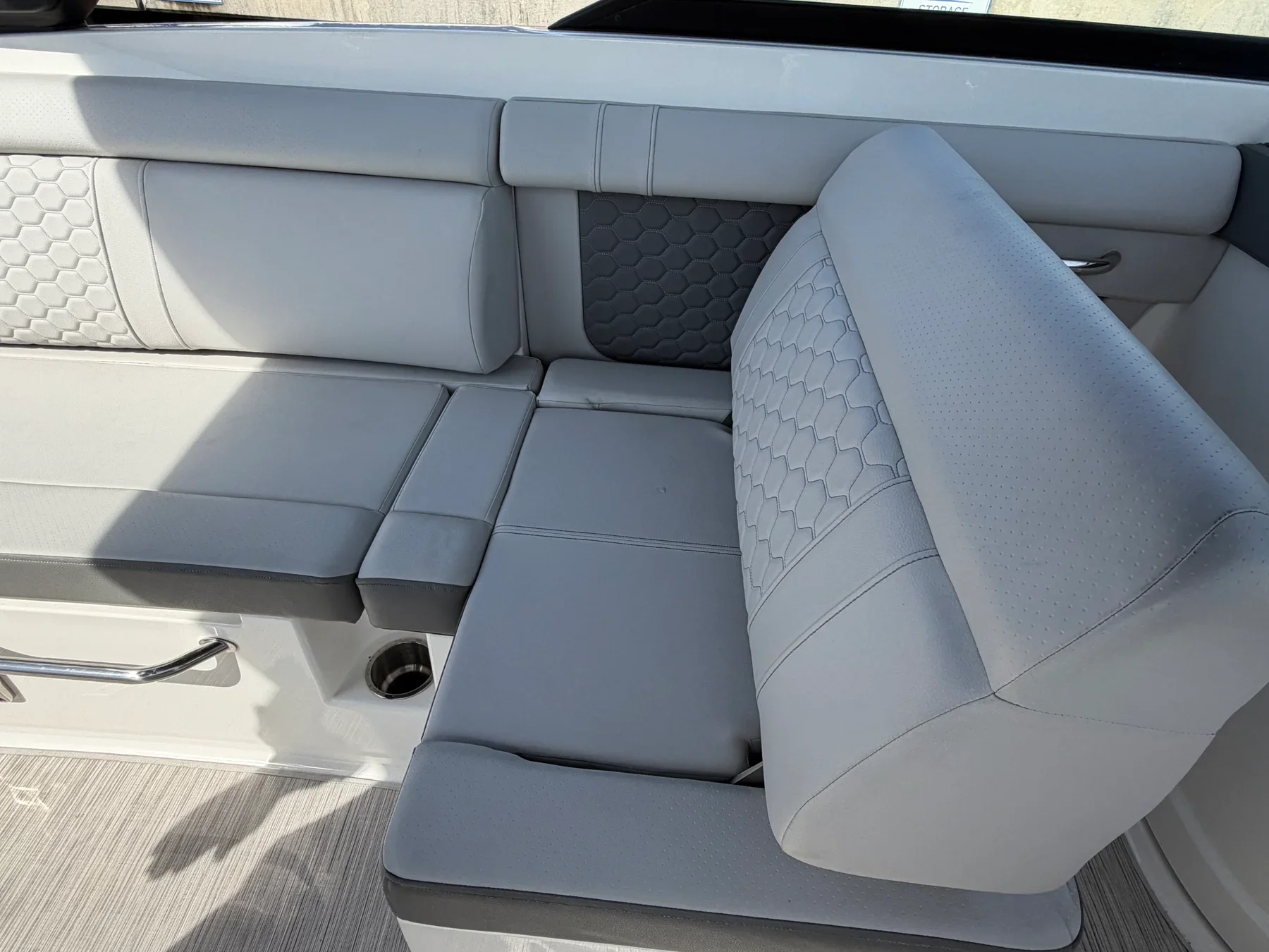 2024 Sea Ray 270 SD OB Image Thumbnail #21