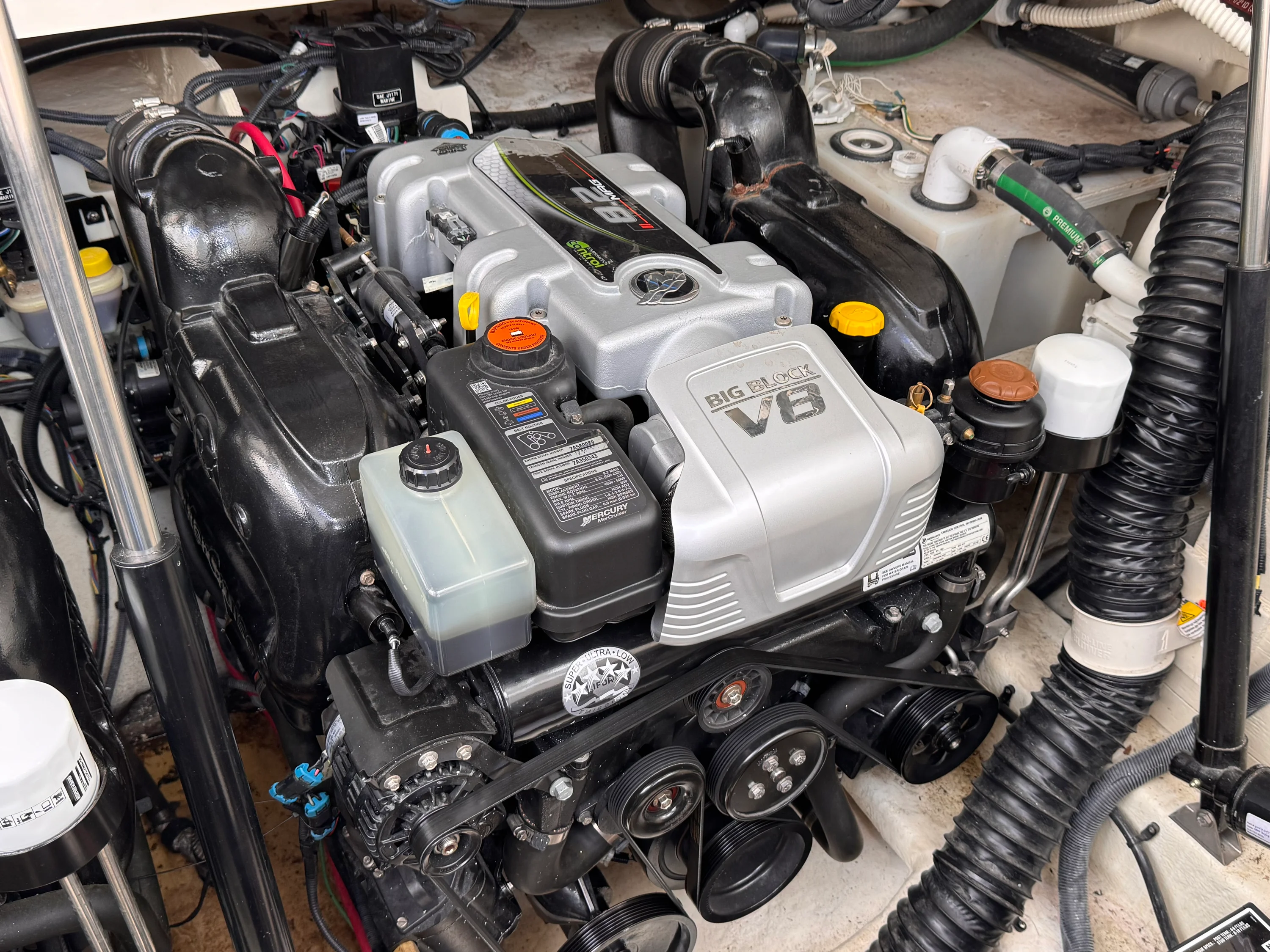 2018 Sea Ray 350 SUNDANCER Image Thumbnail #41