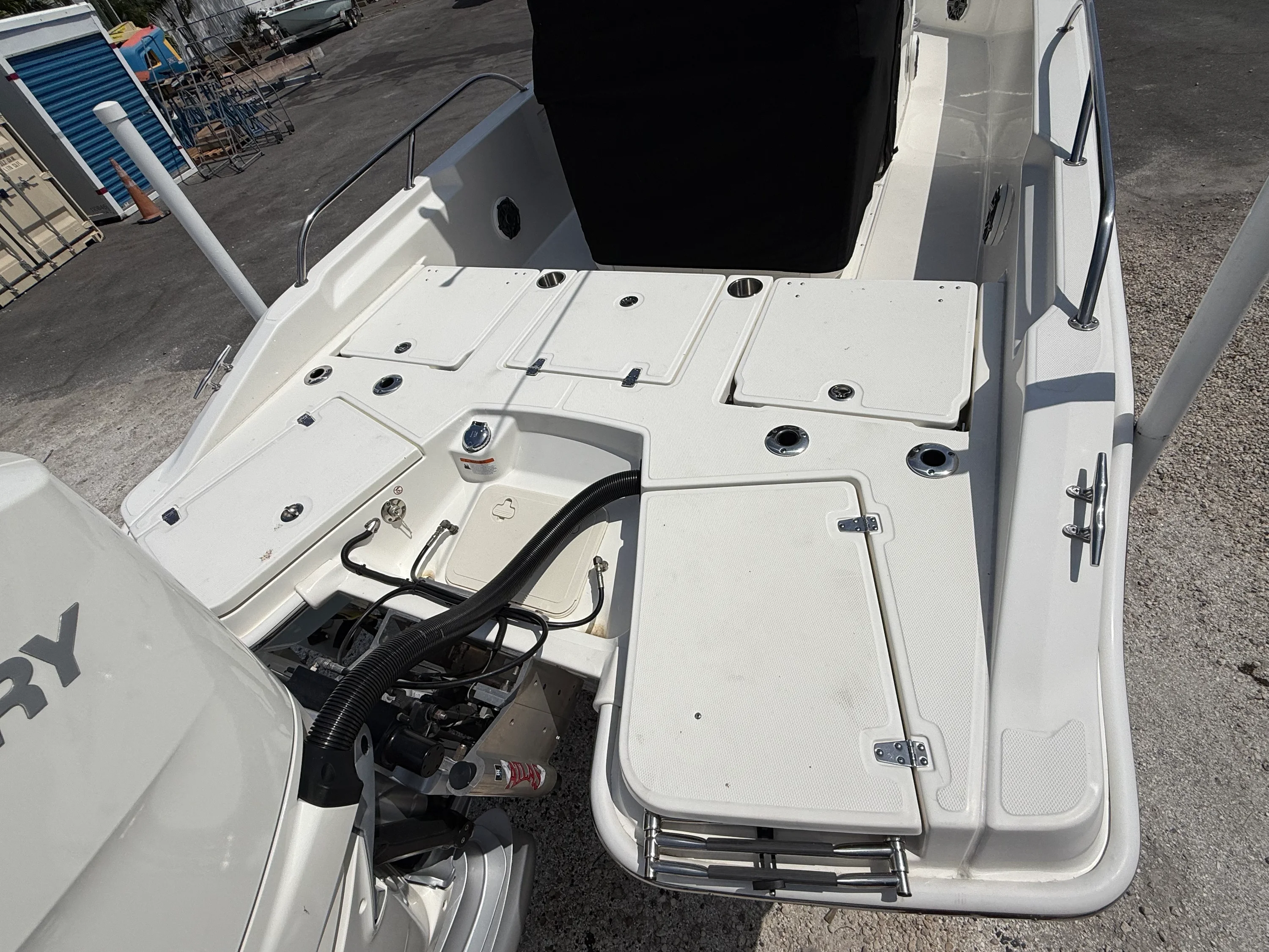 2024 Boston Whaler 25 DAUNTLESS Image Thumbnail #44