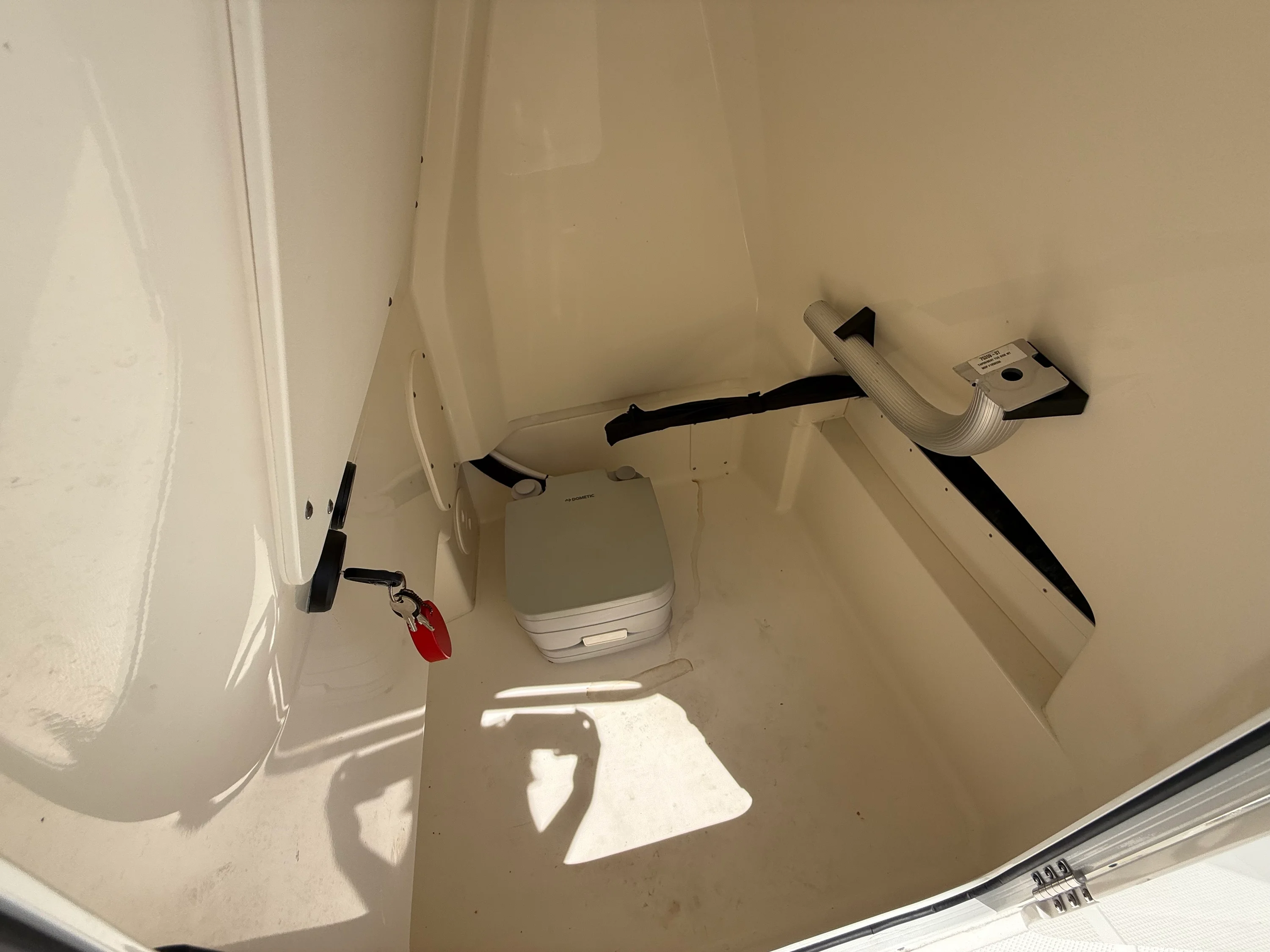 2024 Boston Whaler 25 DAUNTLESS Image Thumbnail #54