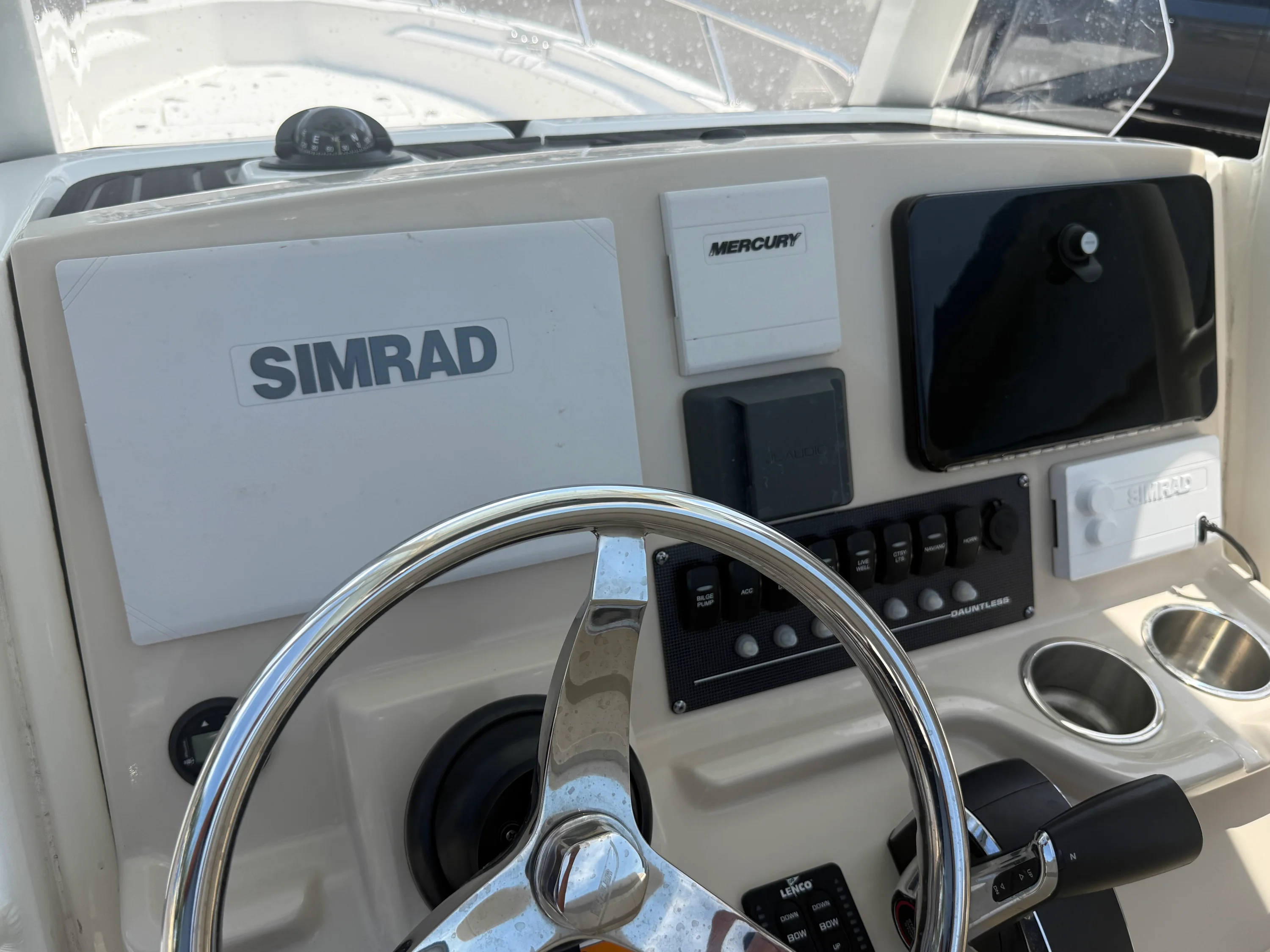 2024 Boston Whaler 25 DAUNTLESS Image Thumbnail #16