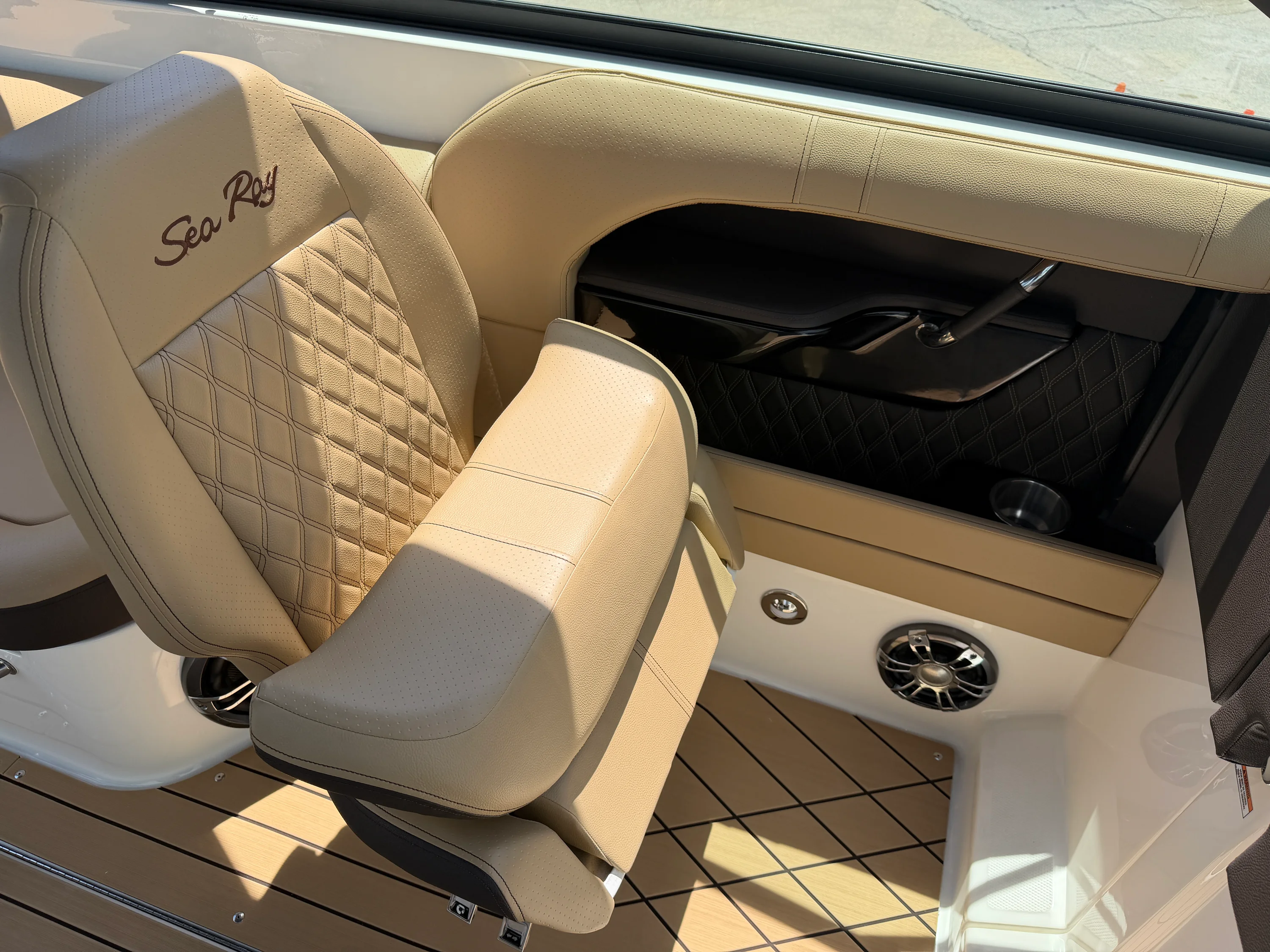 2022 Sea Ray 280 SLX Image Thumbnail #11
