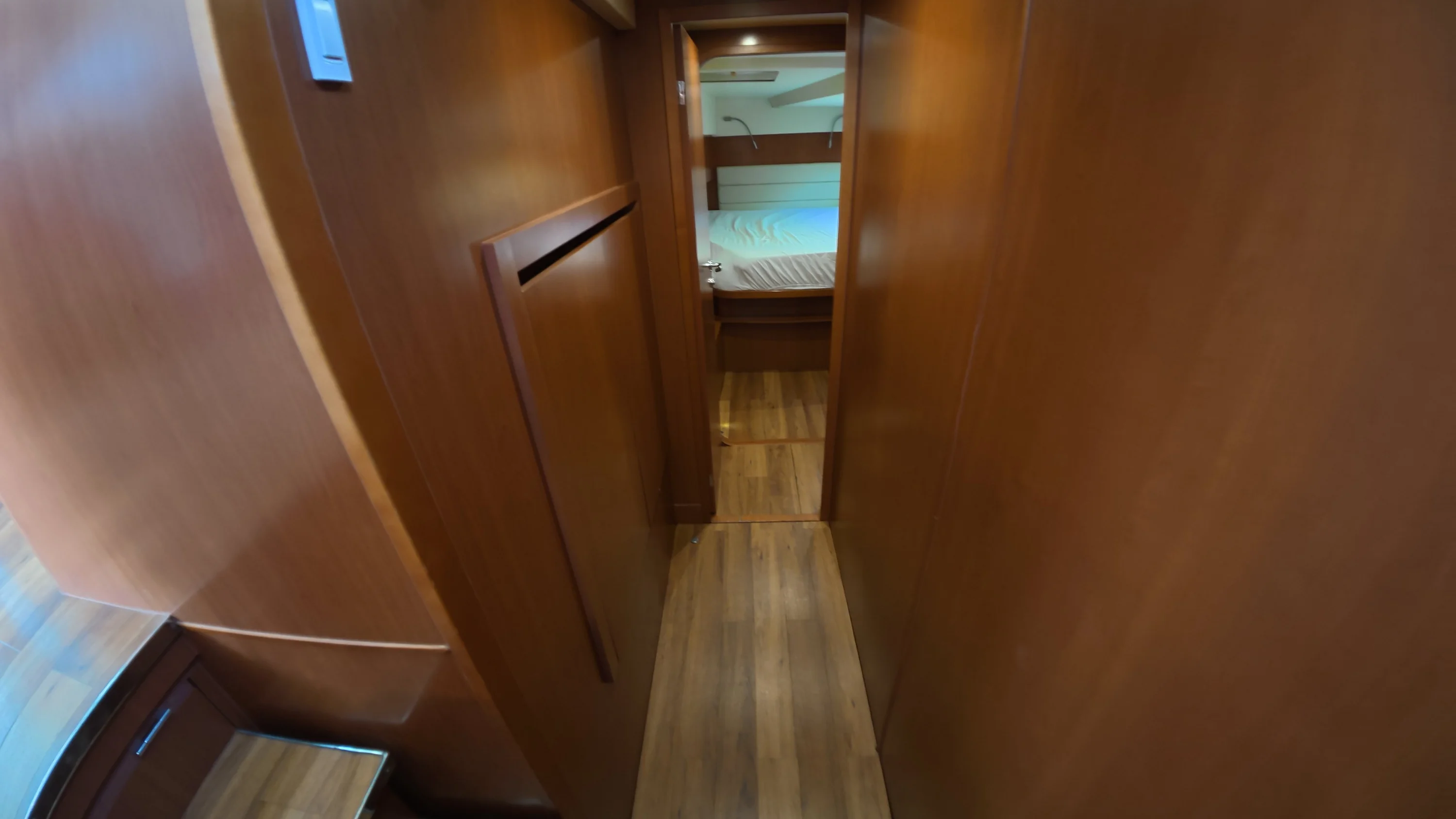 2016 Aquila 48 Image Thumbnail #29