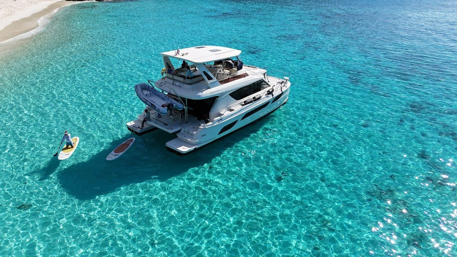 2016 Aquila 48 Image Thumbnail #1