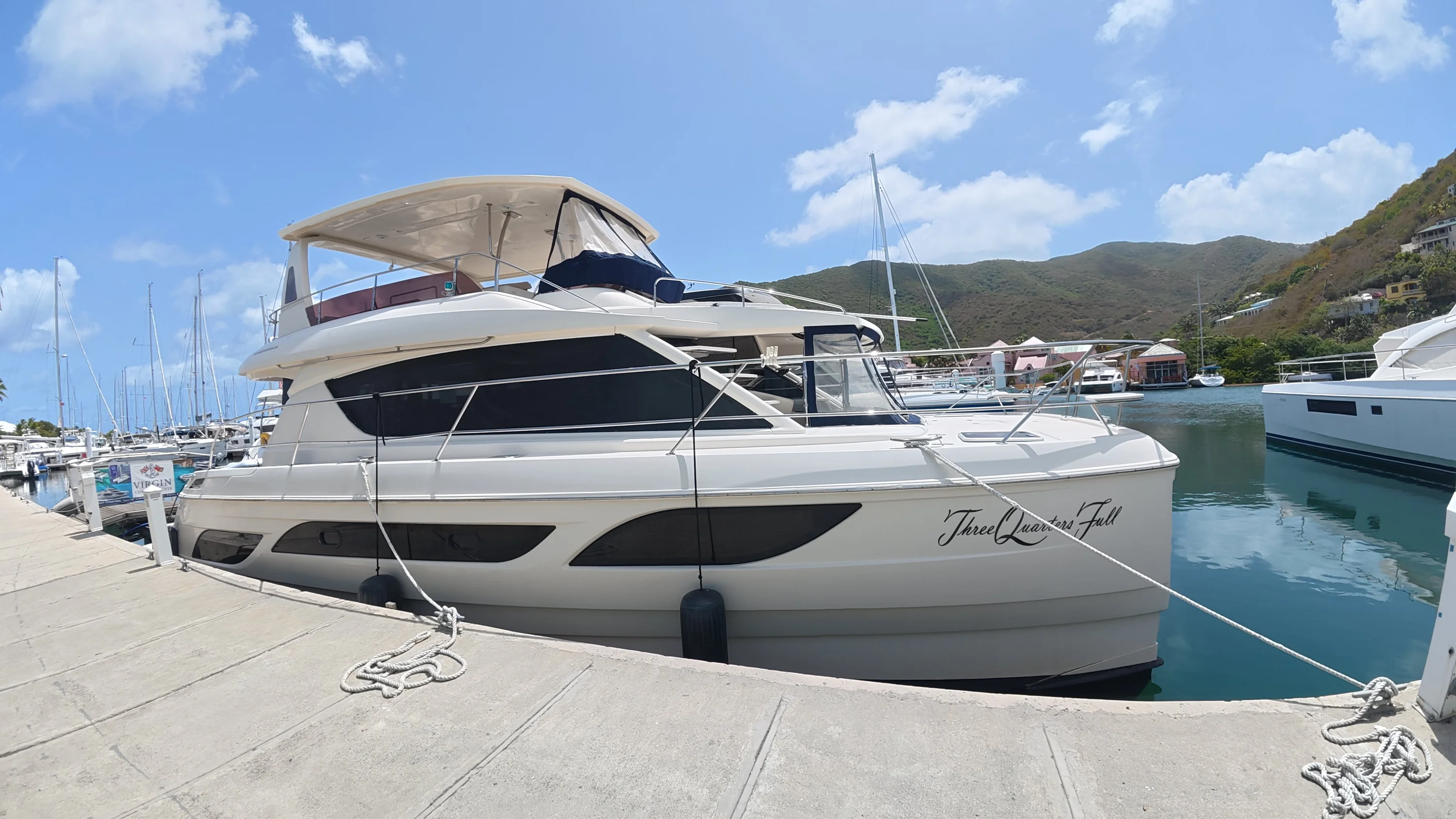2016 Aquila 48 Image Thumbnail #5