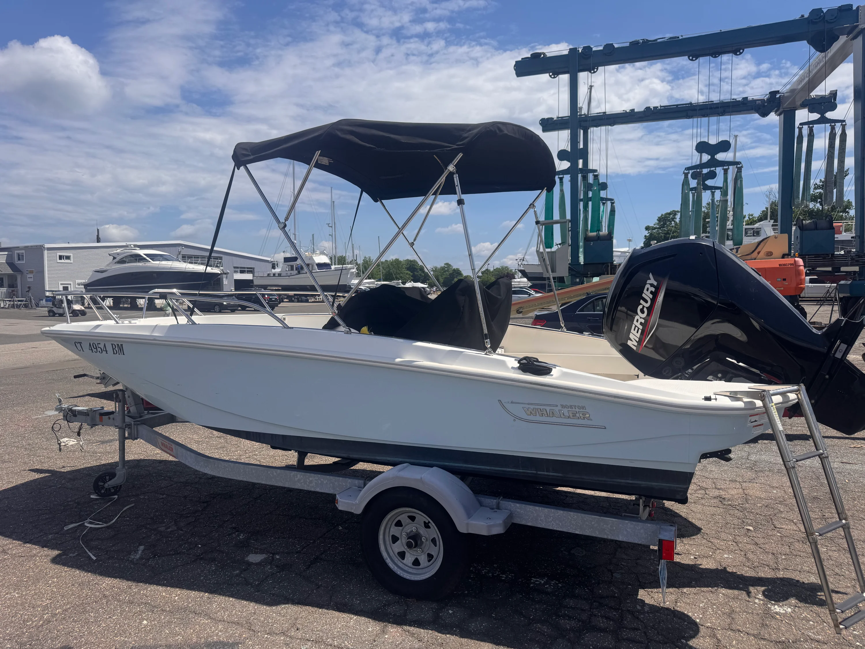 2021 Boston Whaler 16 SUPER SPORT Image Thumbnail #1