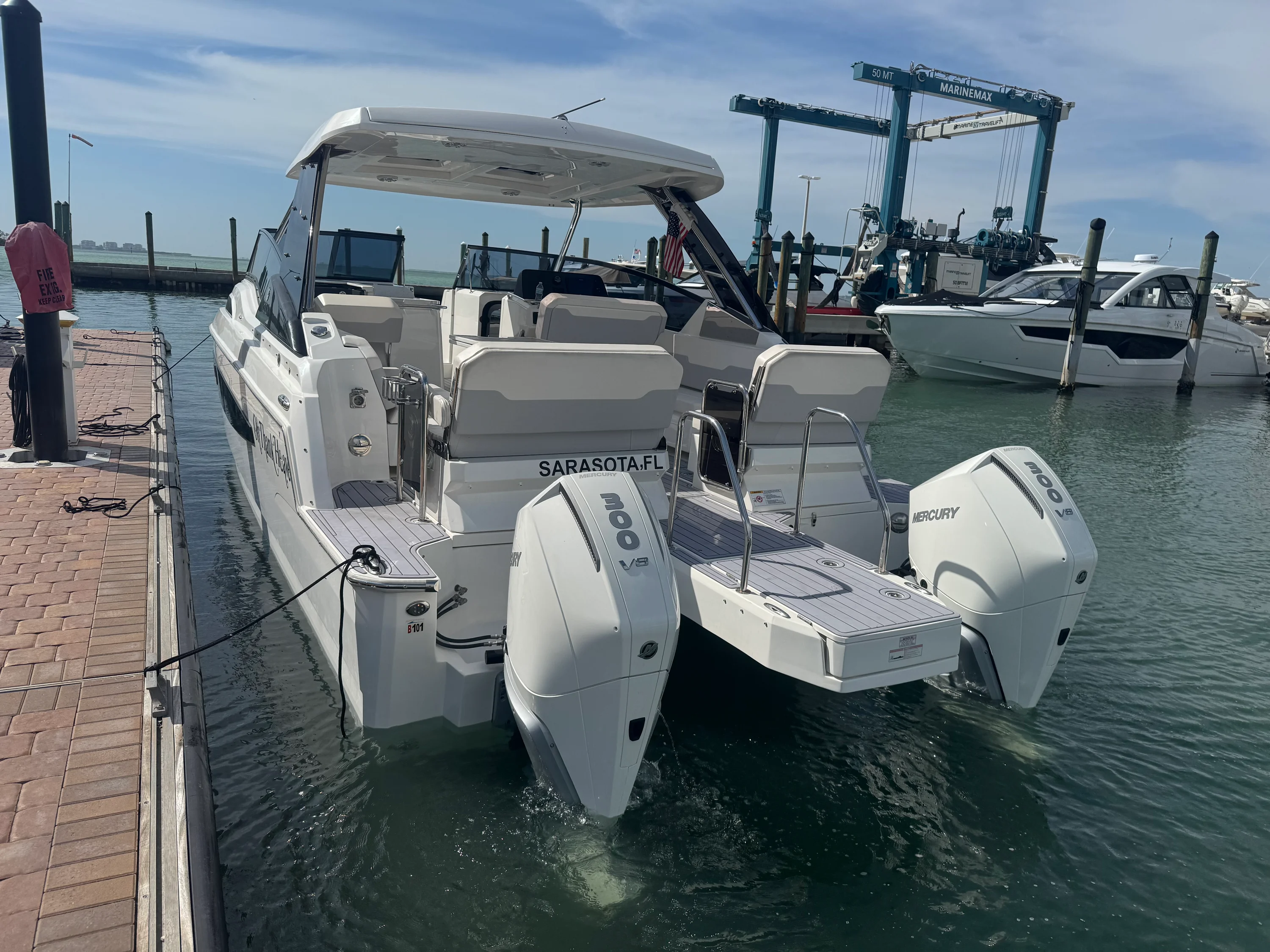 2024 Aquila 32 SPORT Image Thumbnail #8
