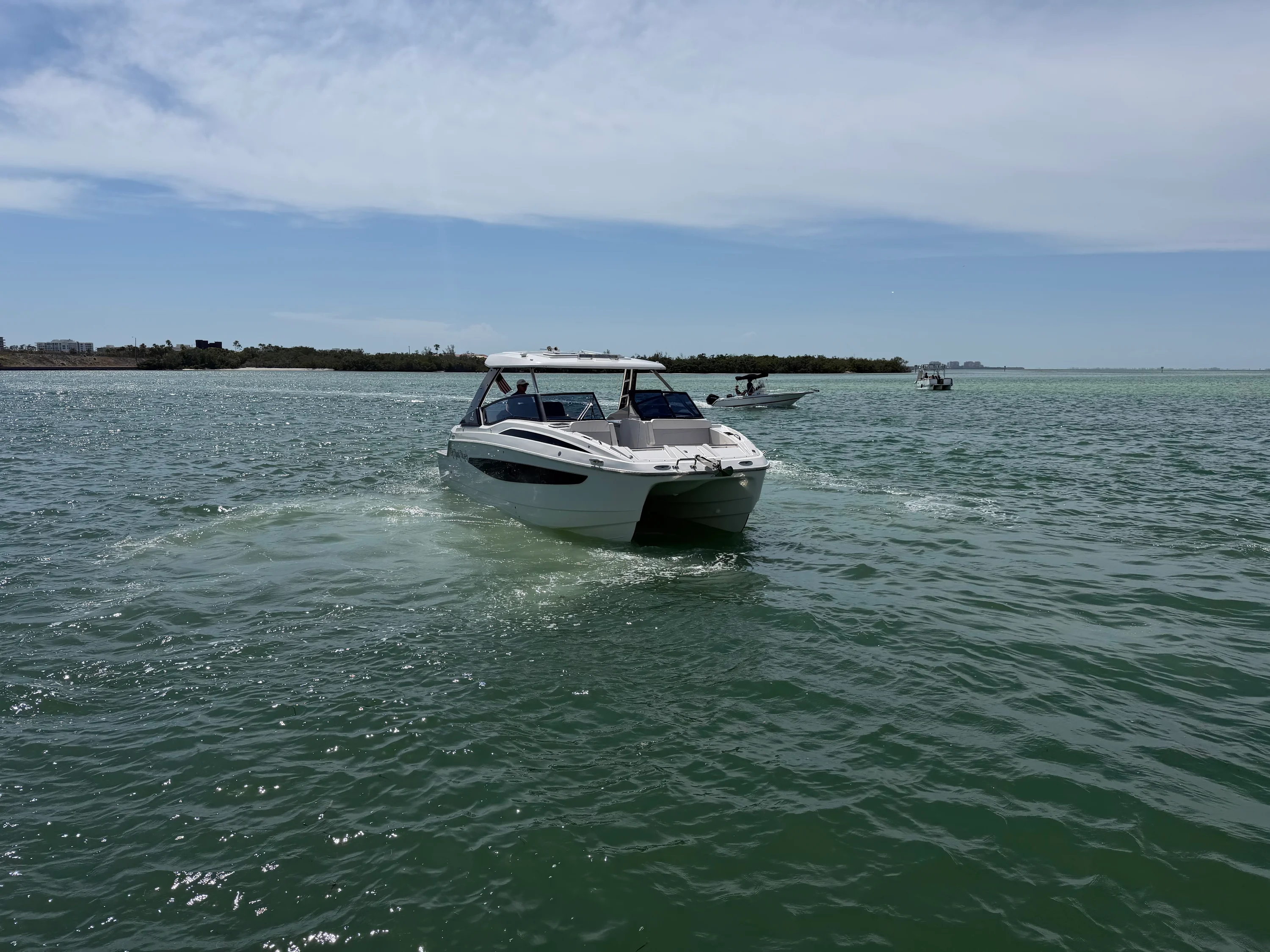 2024 Aquila 32 SPORT Image Thumbnail #3