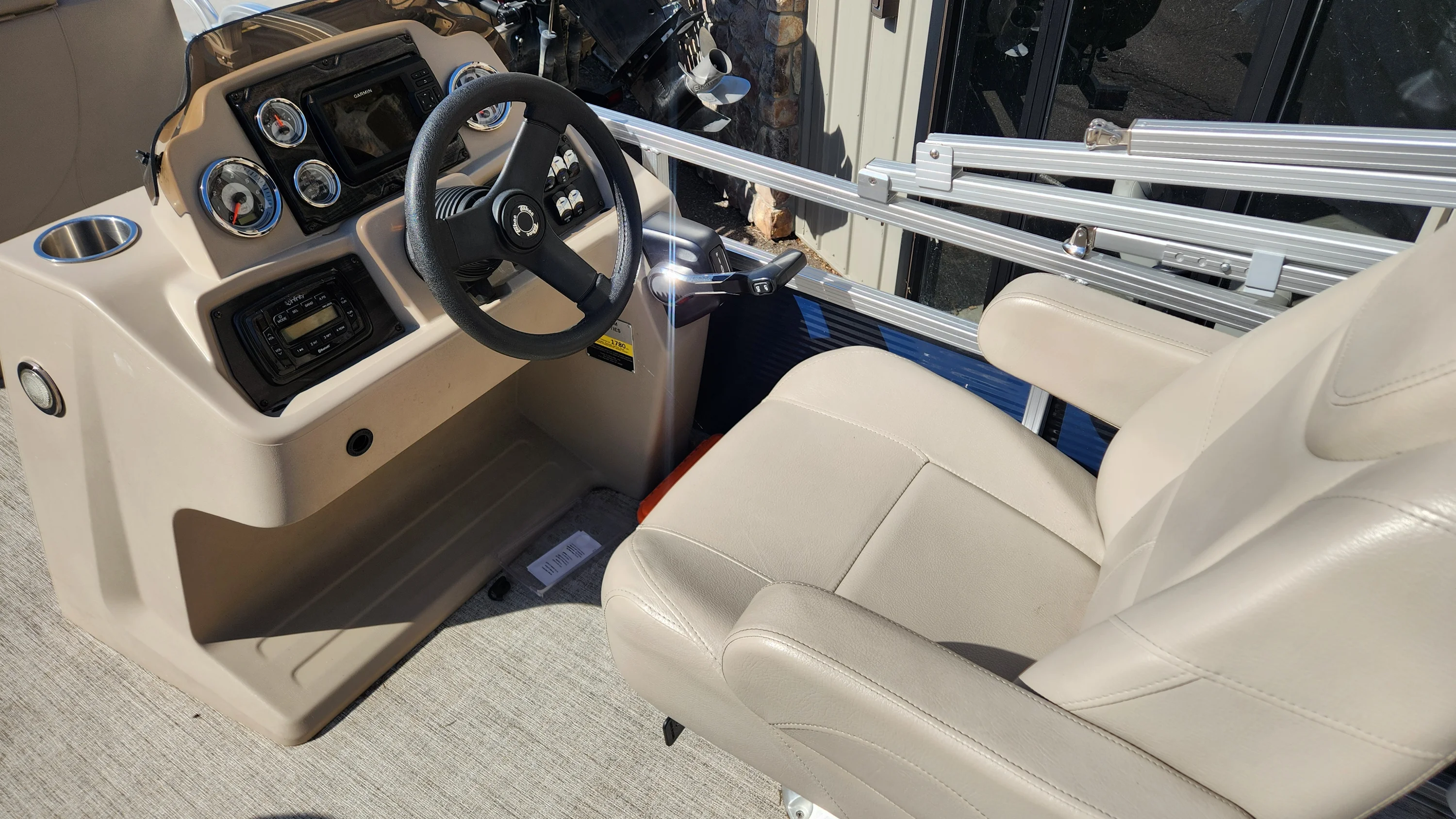 2020 Tahoe 228 SPORT Image Thumbnail #20