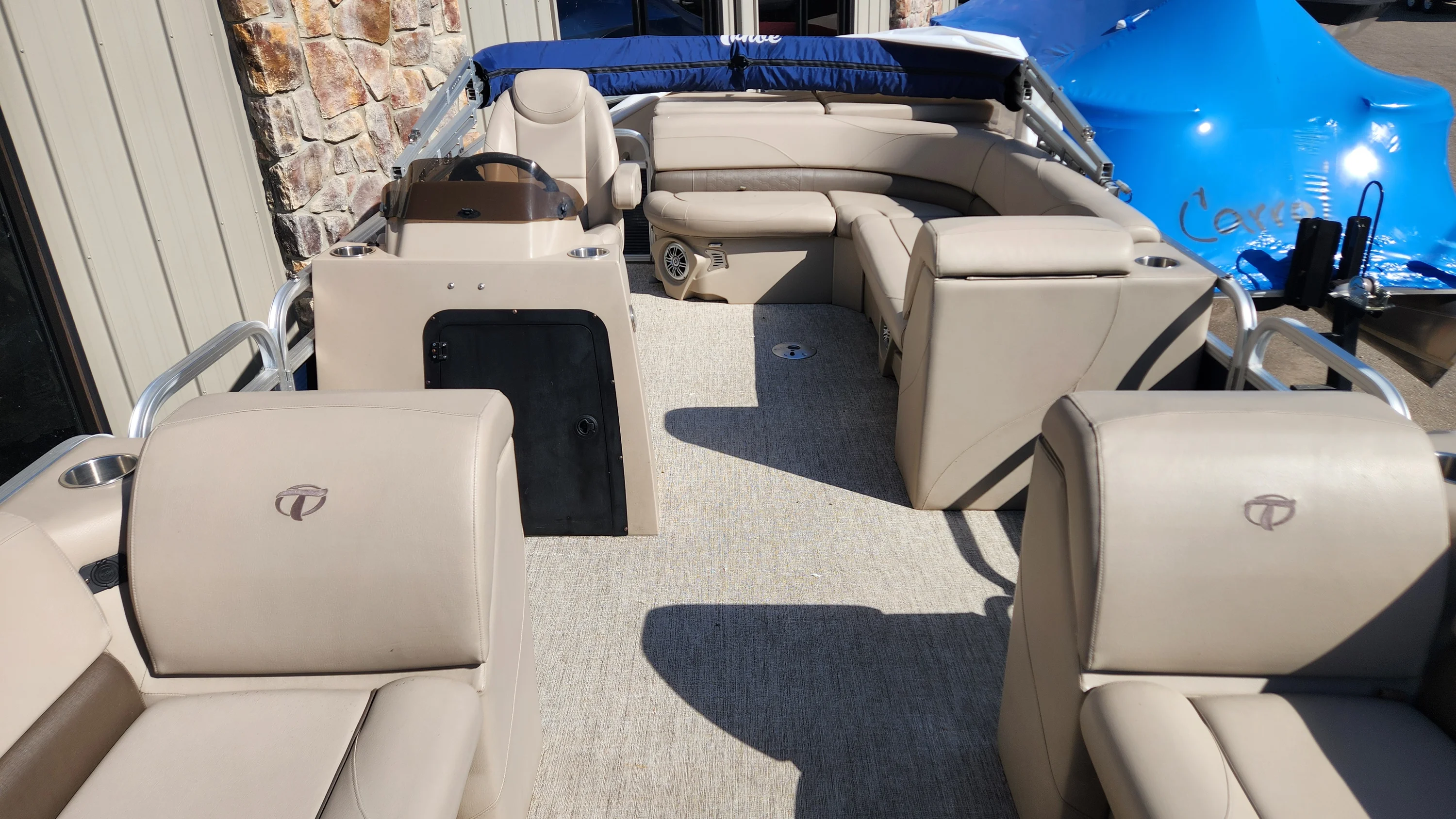 2020 Tahoe 228 SPORT Image Thumbnail #25