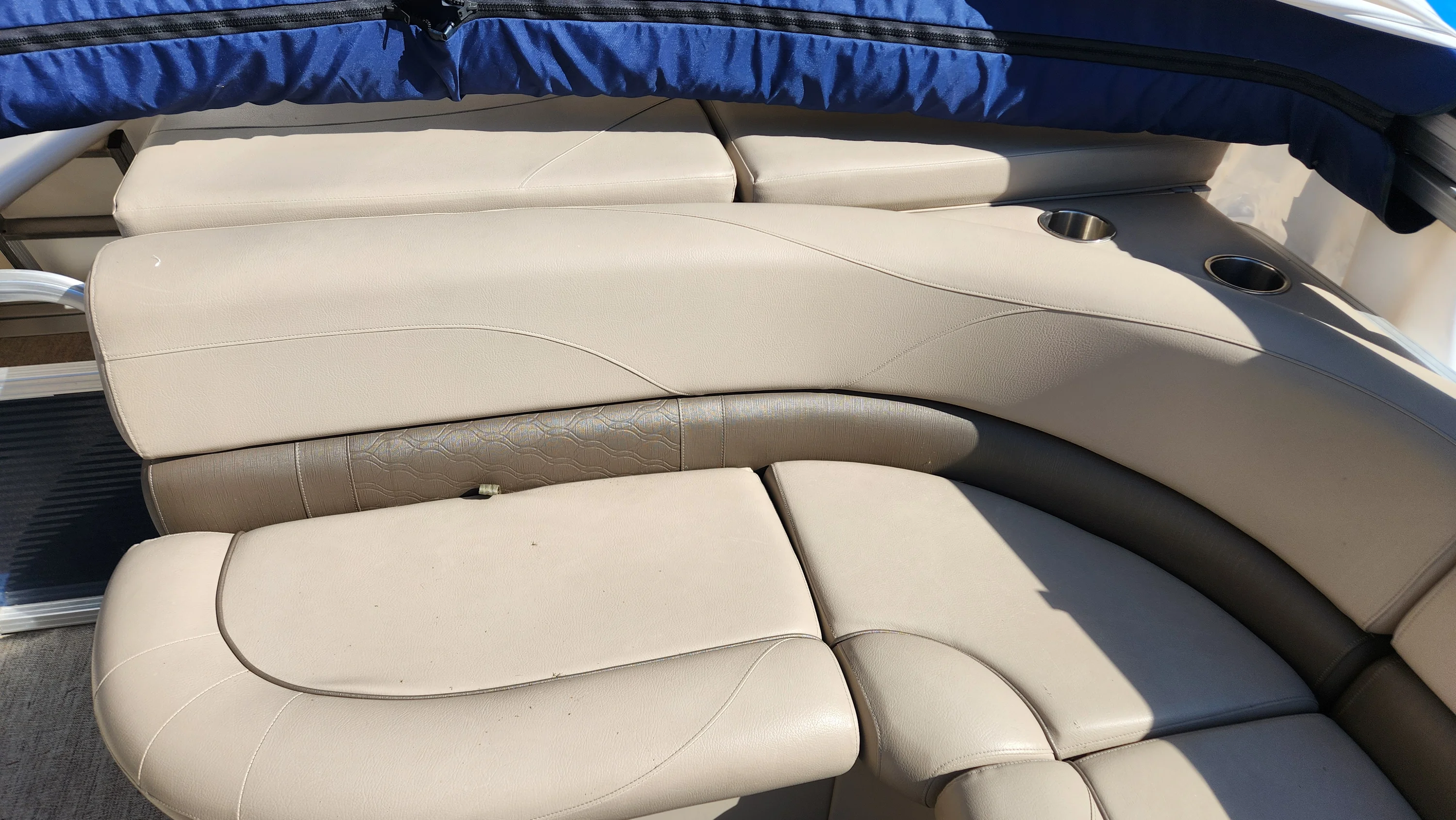 2020 Tahoe 228 SPORT Image Thumbnail #21