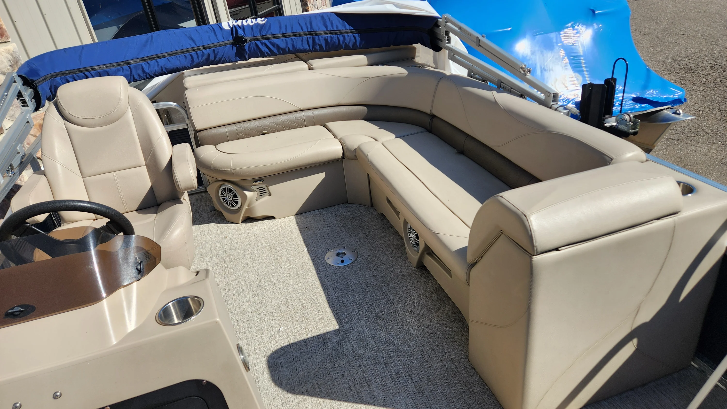 2020 Tahoe 228 SPORT Image Thumbnail #24