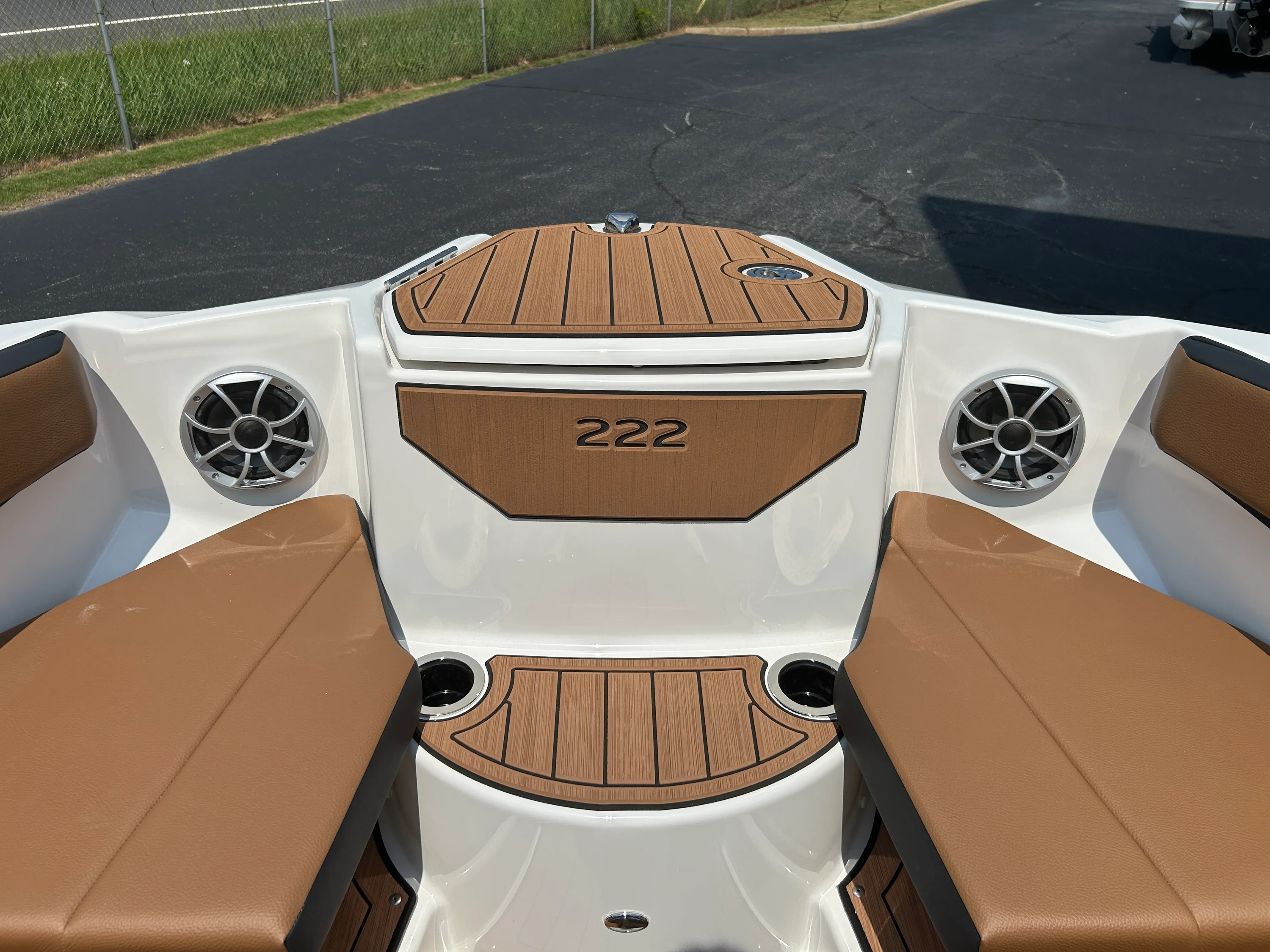 2026 Yamaha 222SE Image Thumbnail #12