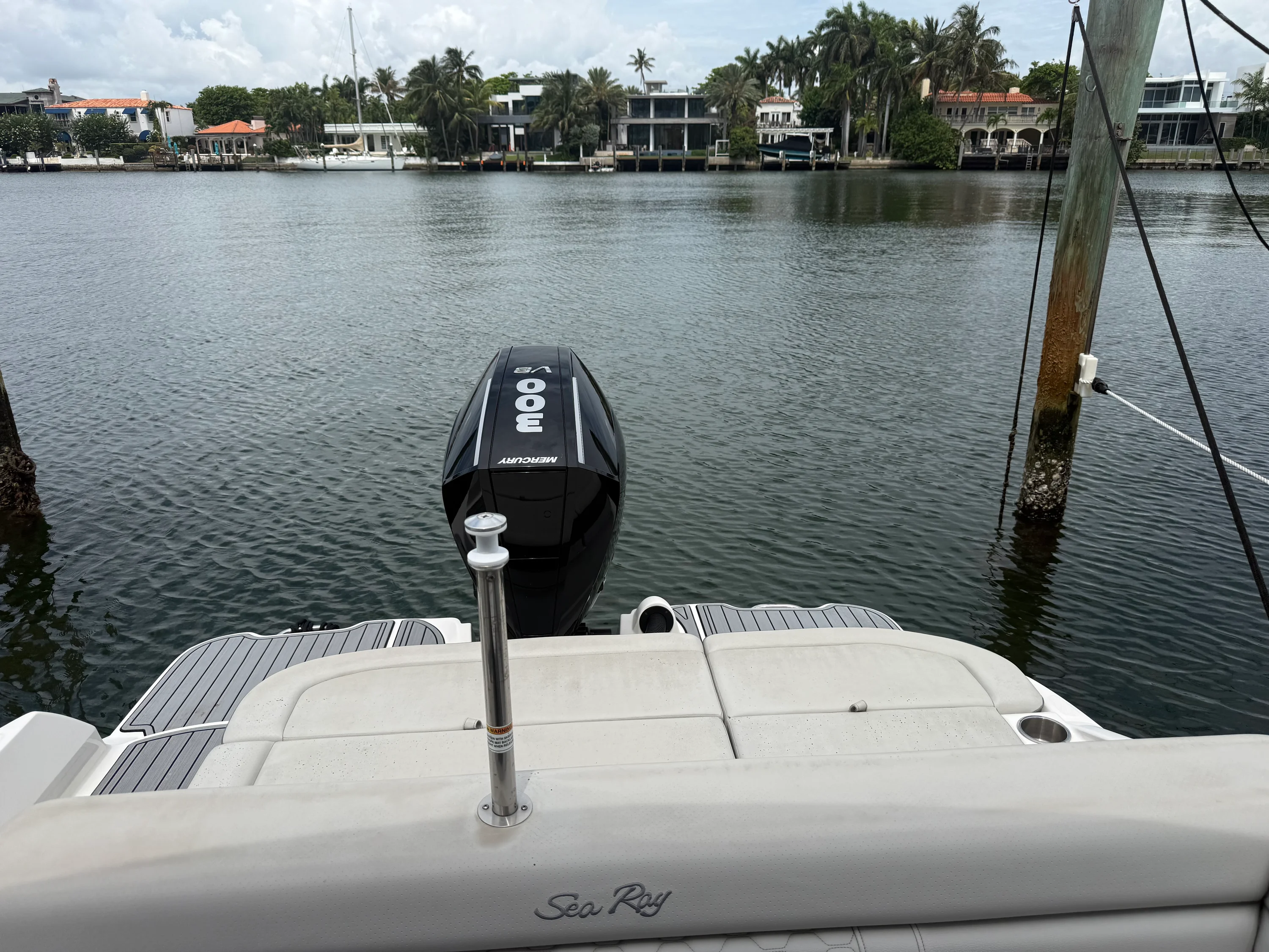 2021 Sea Ray 270 SD OB Image Thumbnail #13