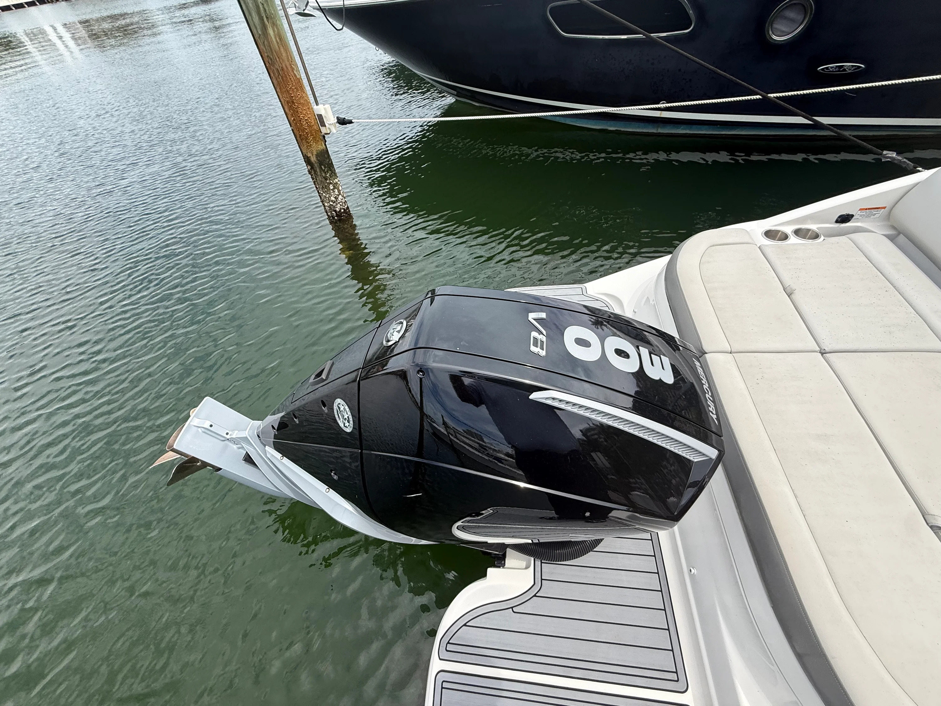 2021 Sea Ray 270 SD OB Image Thumbnail #14