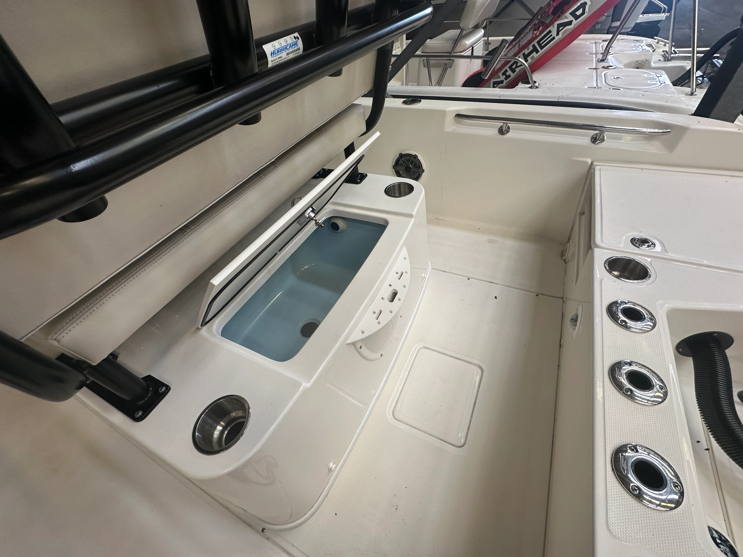 2023 Boston Whaler 220 DAUNTLESS Image Thumbnail #17