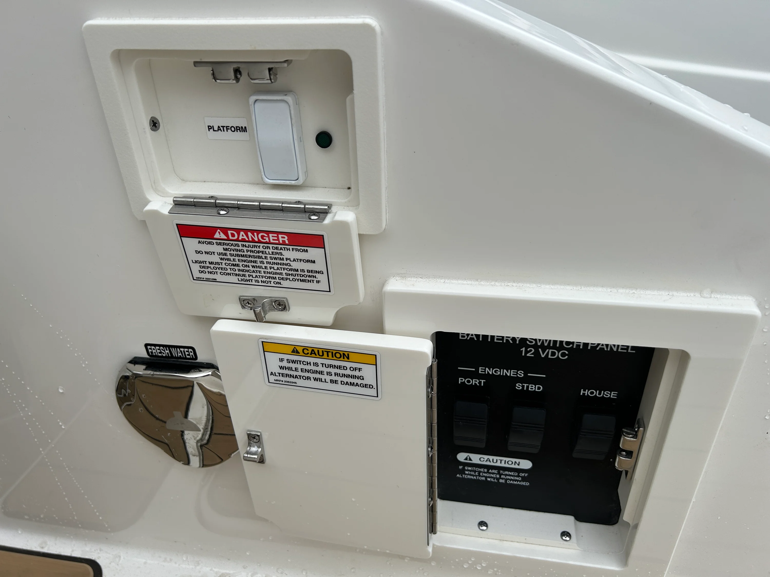 2024 Sea Ray 310 SLX Image Thumbnail #12