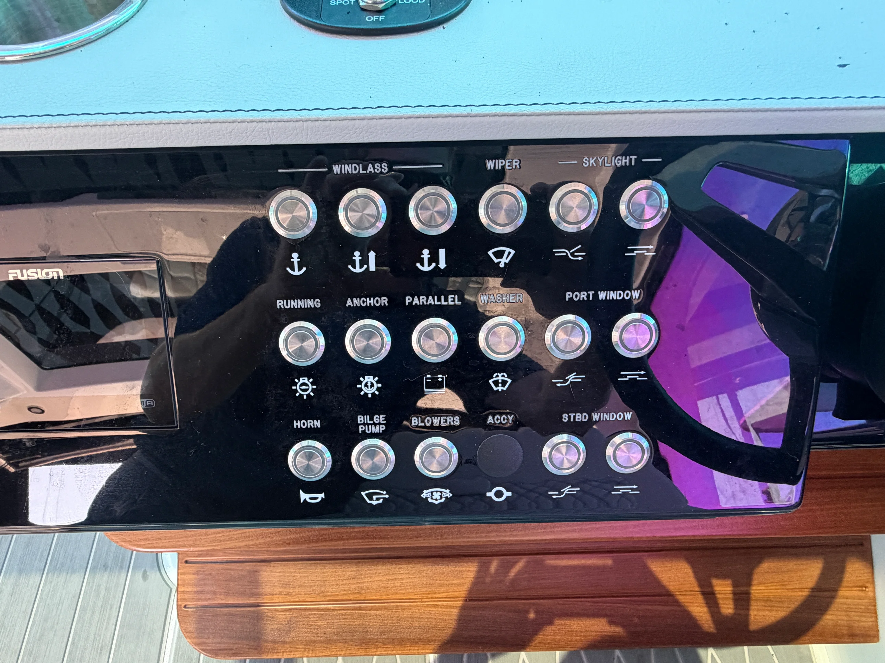 2023 Sea Ray 370 Sundancer Image Thumbnail #9