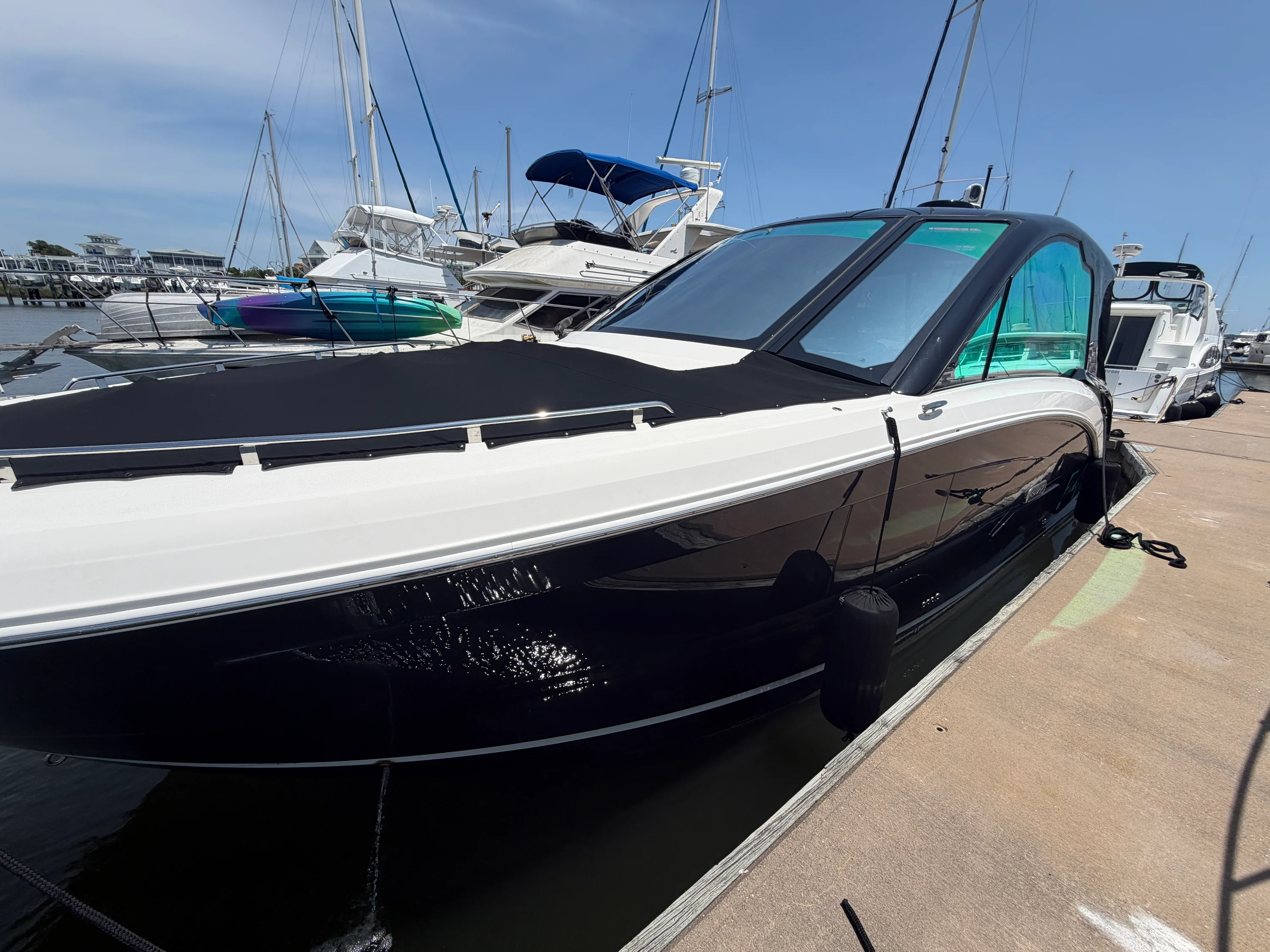 2023 Sea Ray 370 Sundancer Image Thumbnail #1