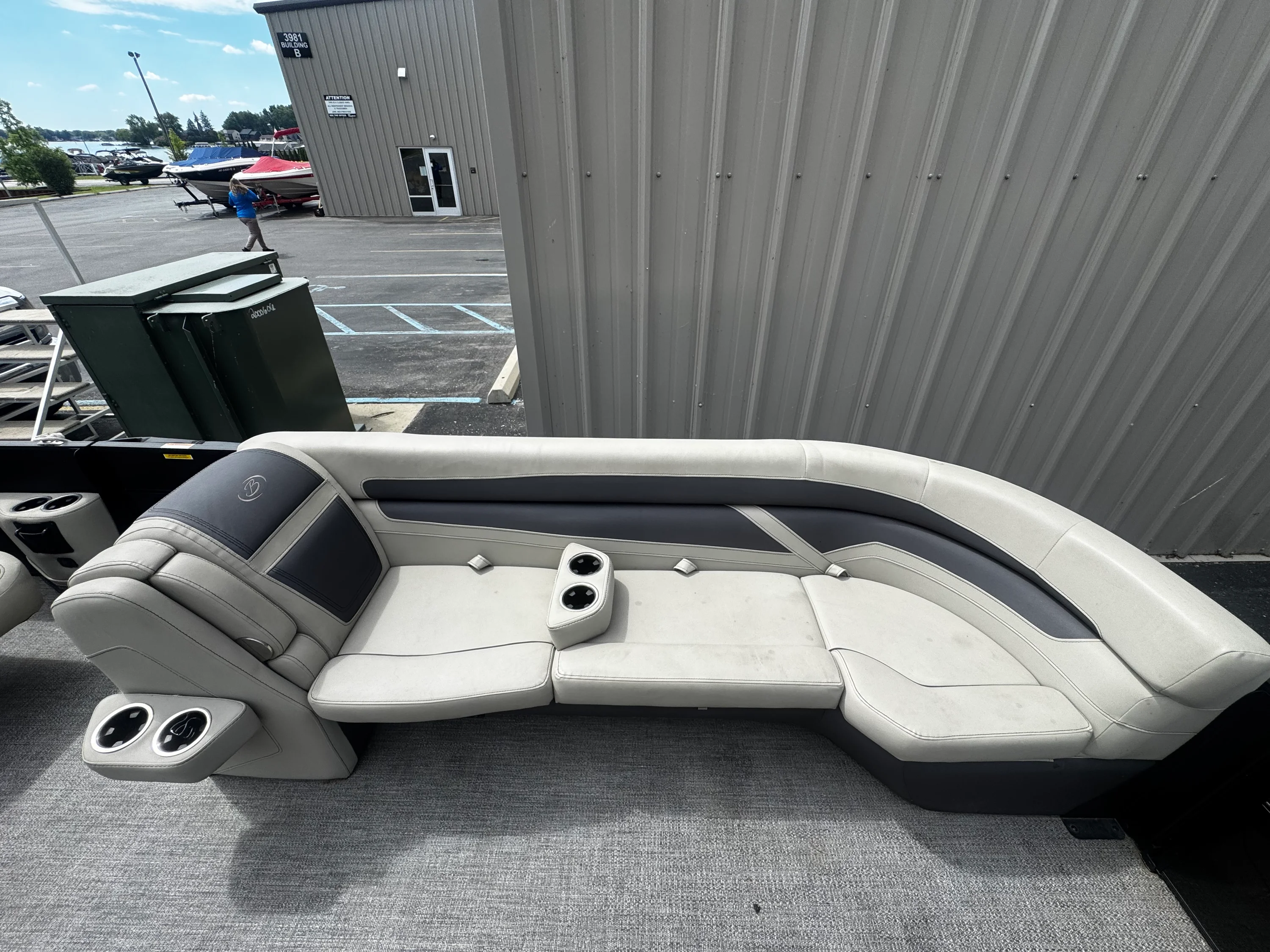 2022 Barletta CABRIO 24 UC Image Thumbnail #14
