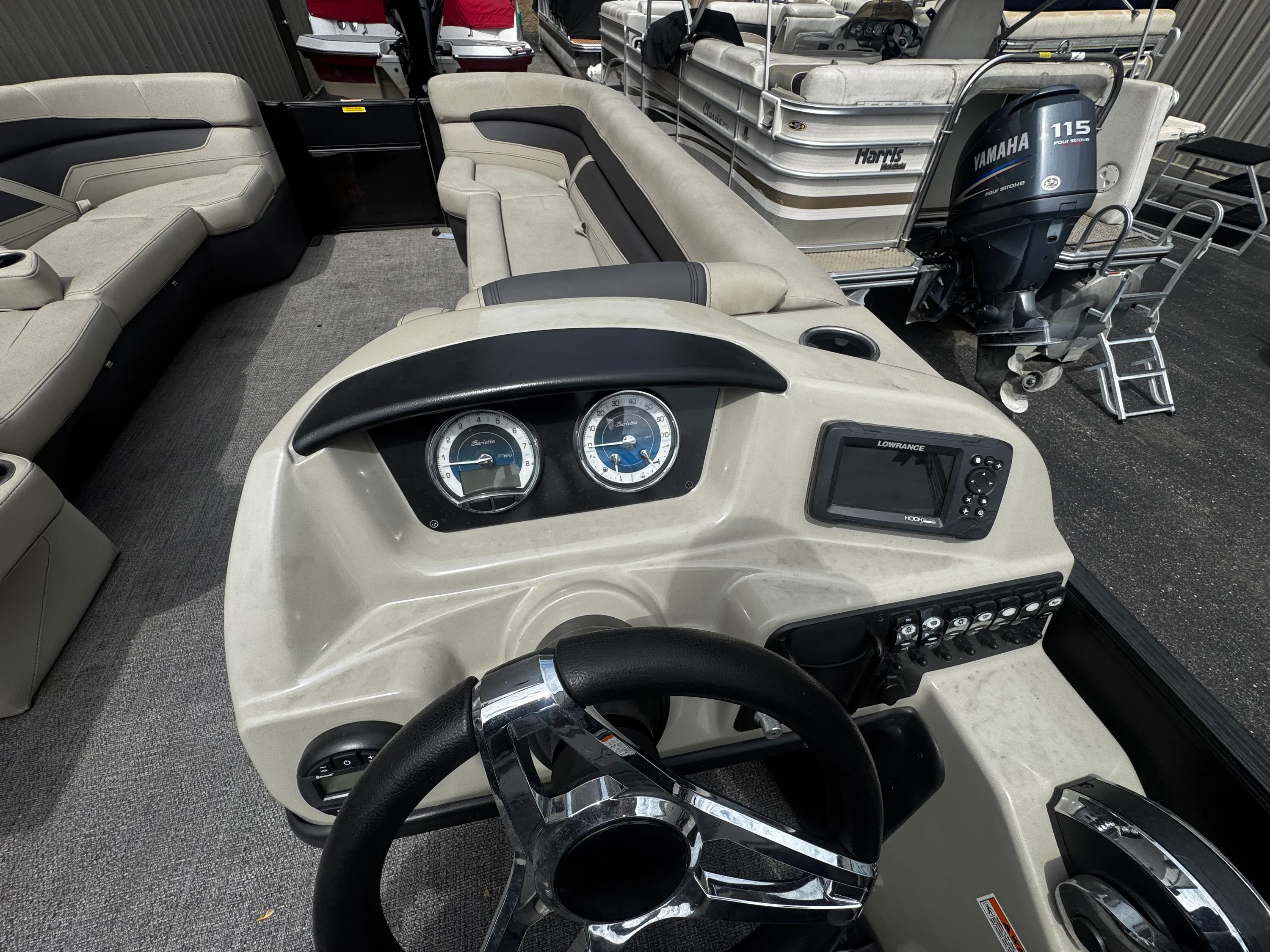 2022 Barletta CABRIO 24 UC Image Thumbnail #9
