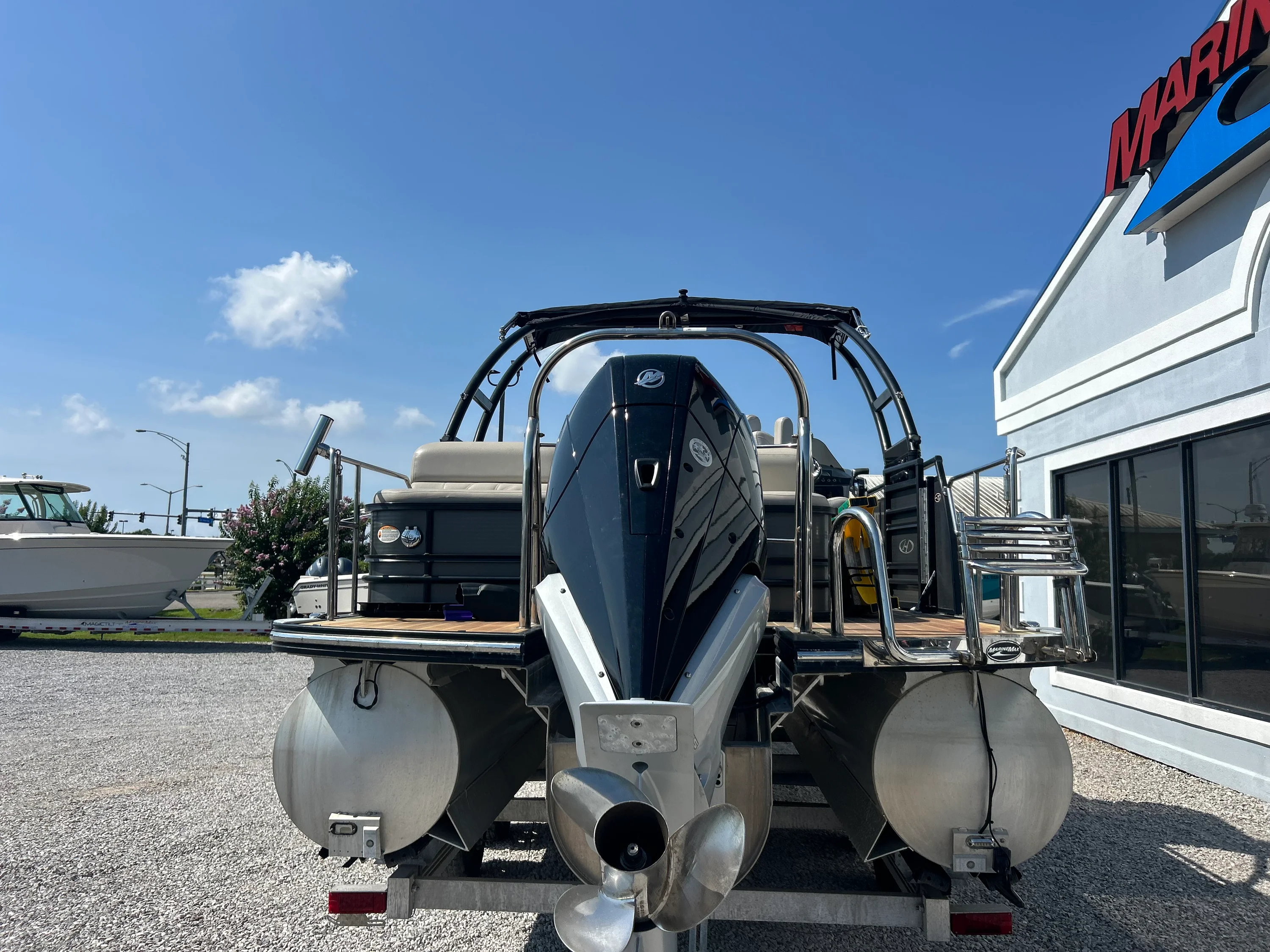 2016 Harris 240 SOLSTICE Image Thumbnail #6