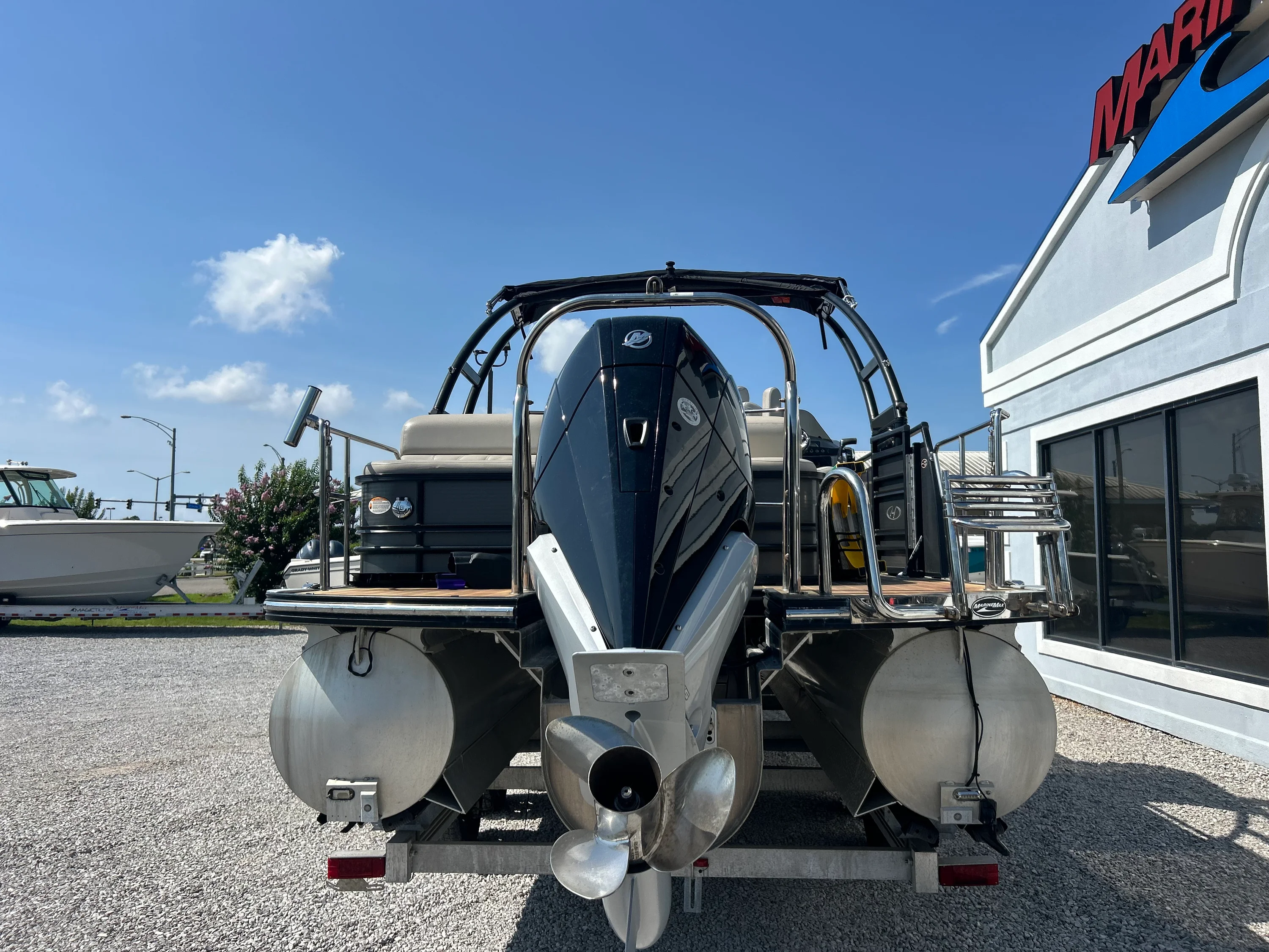 2016 Harris 240 SOLSTICE Image Thumbnail #7