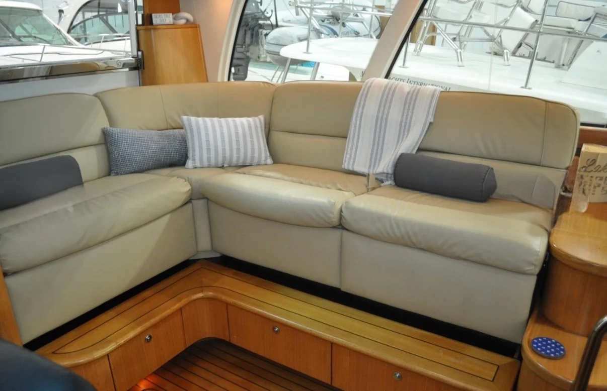 2005 Tiara Yachts 5200 SOVRAN Image Thumbnail #12