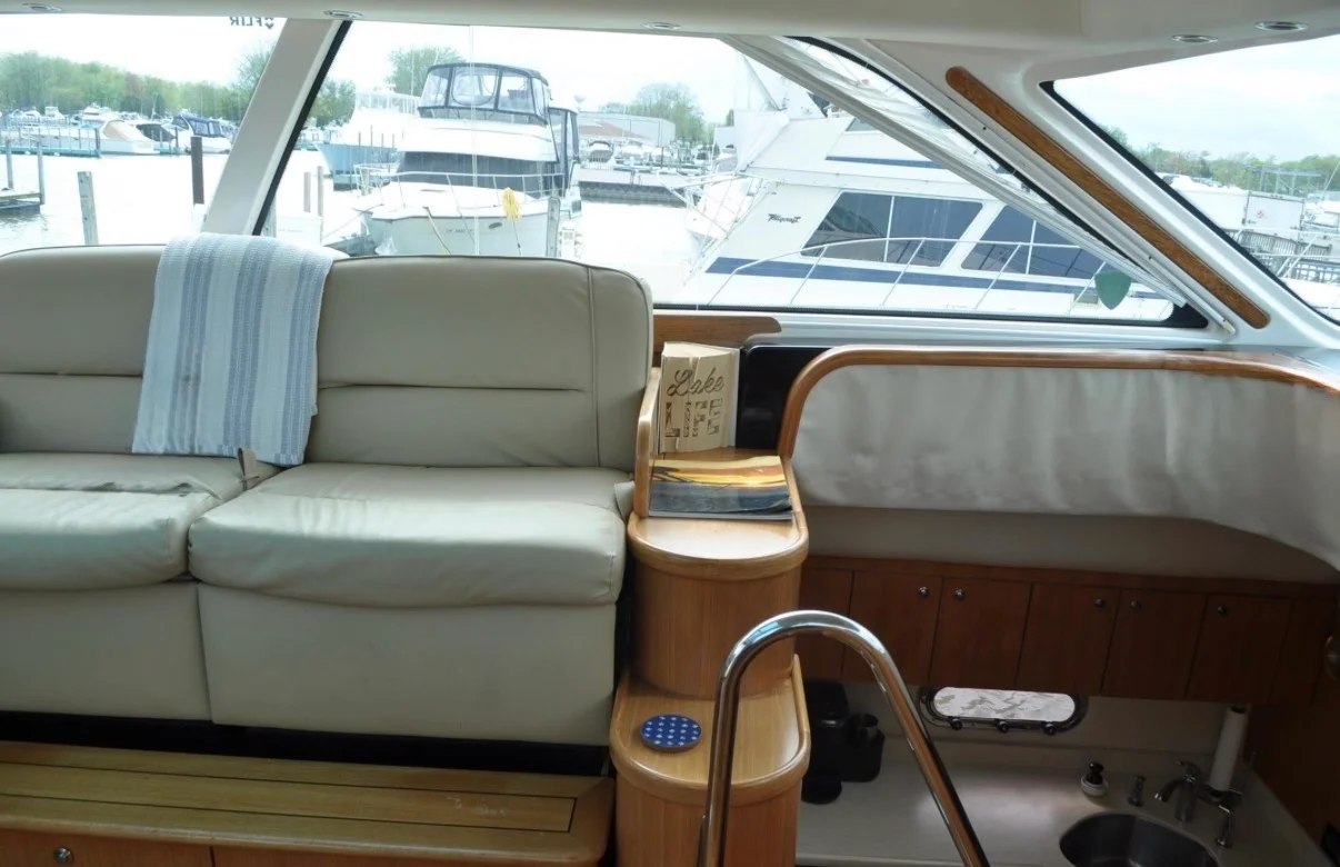 2005 Tiara Yachts 5200 SOVRAN Image Thumbnail #14
