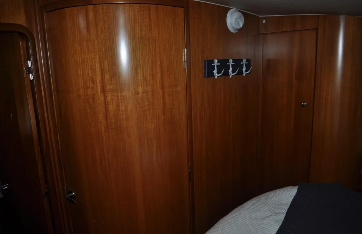 2005 Tiara Yachts 5200 SOVRAN Image Thumbnail #37