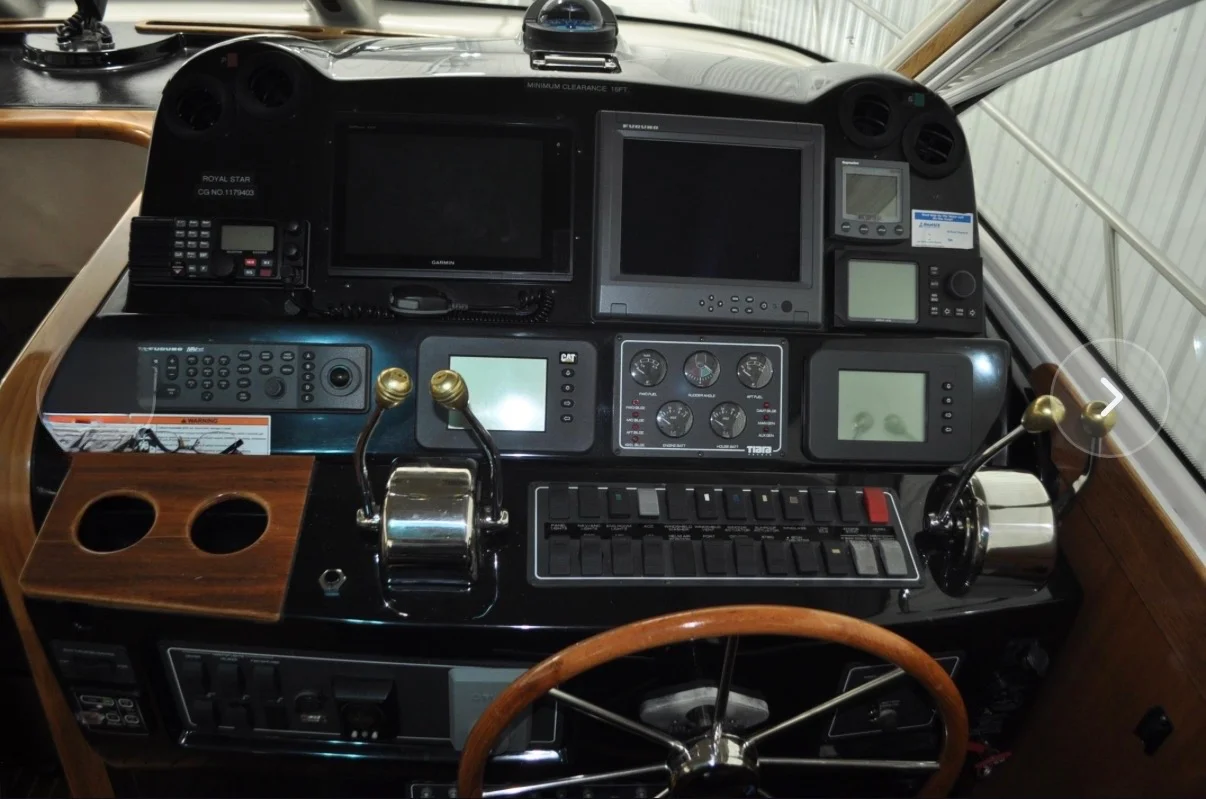 2005 Tiara Yachts 5200 SOVRAN Image Thumbnail #20