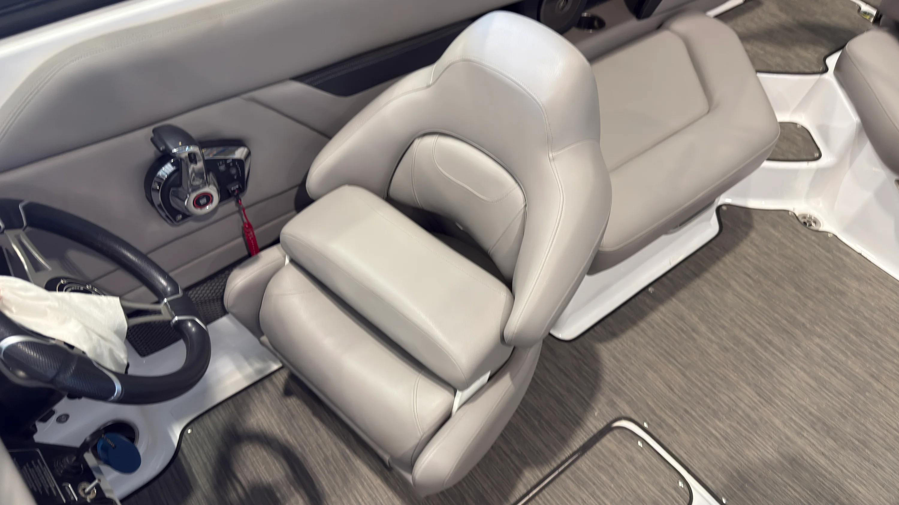 2022 Four Winns HD5 Image Thumbnail #20