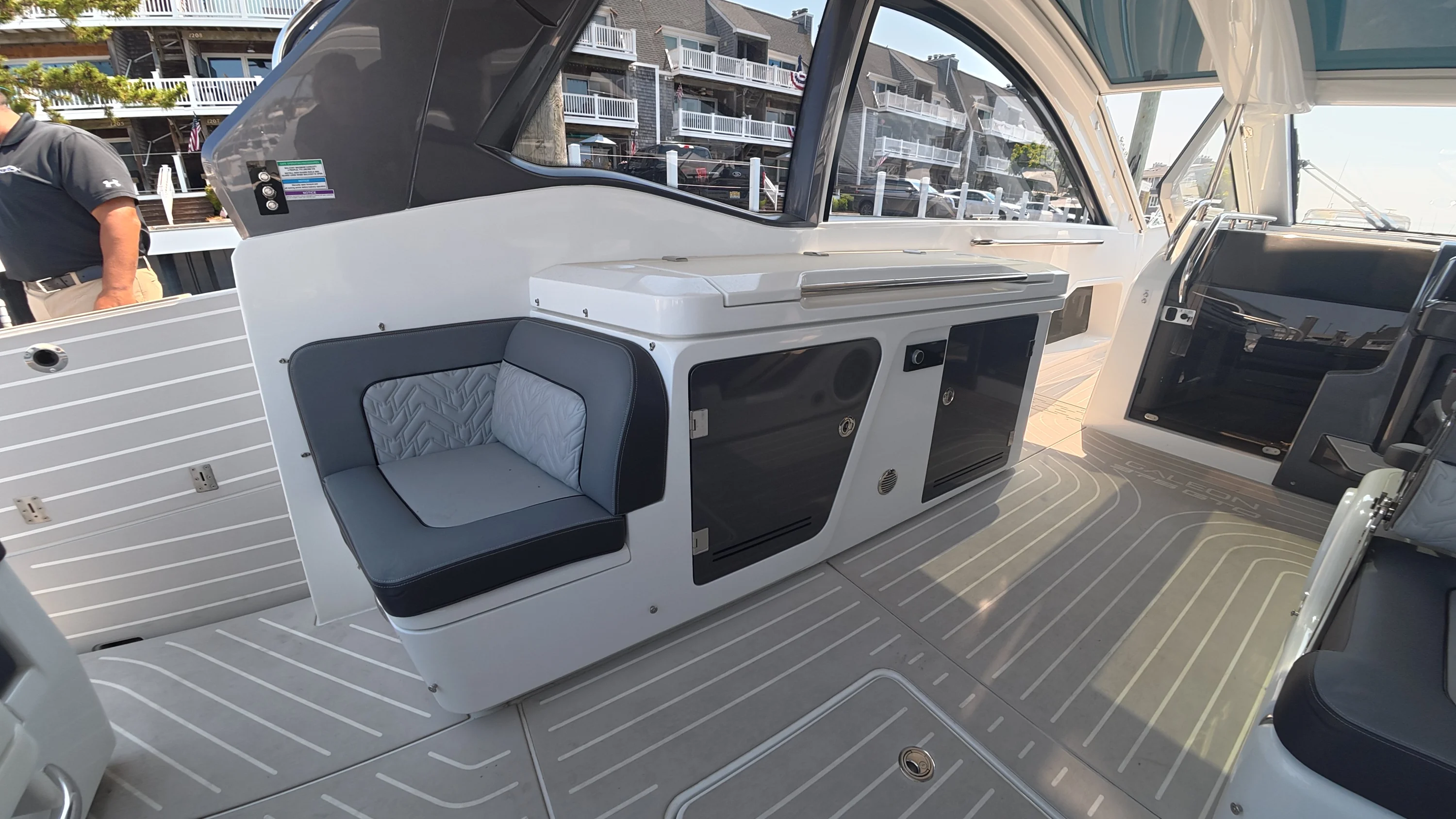 2025 Galeon 375 GTO Image Thumbnail #12