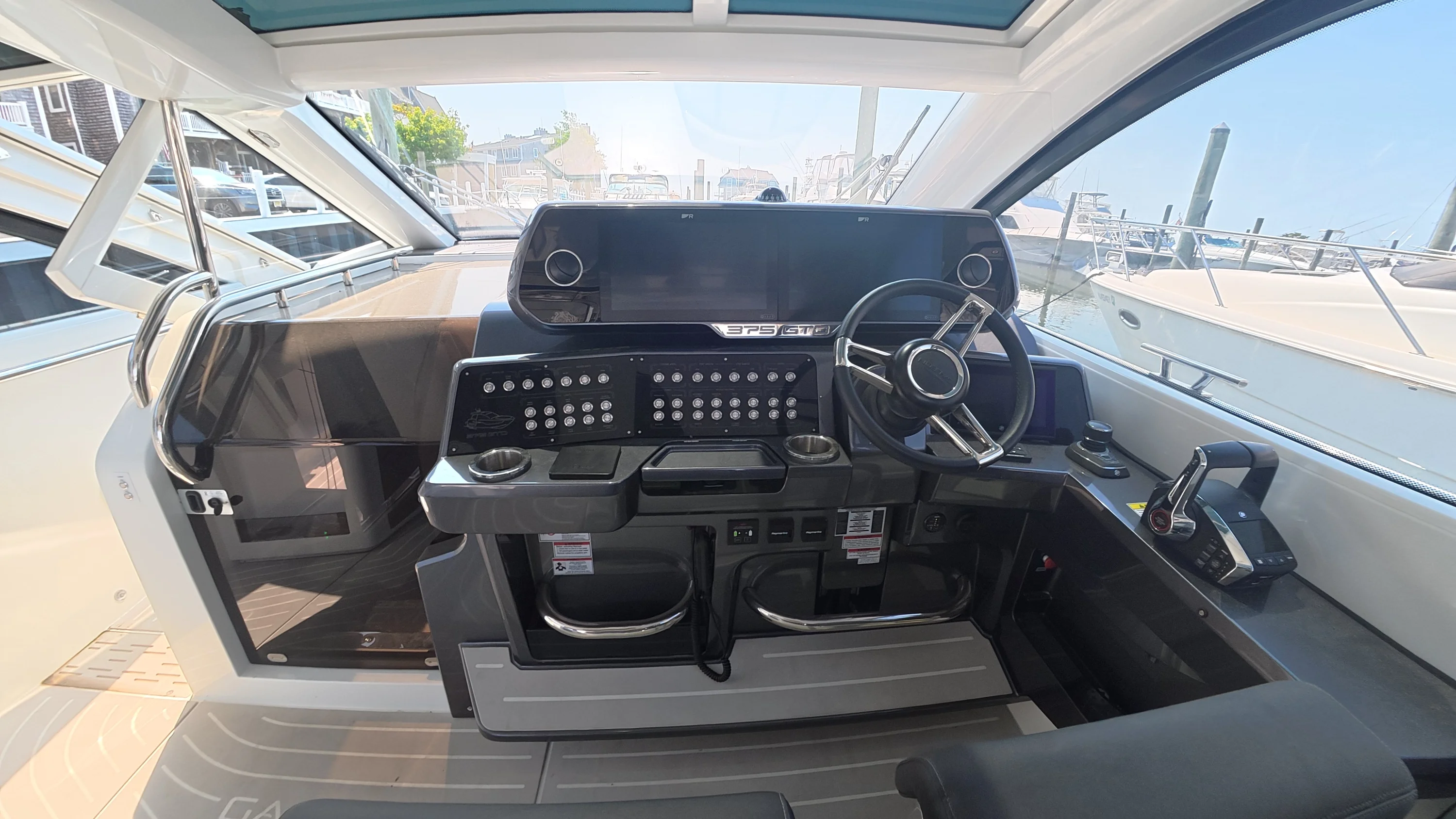 2025 Galeon 375 GTO Image Thumbnail #21