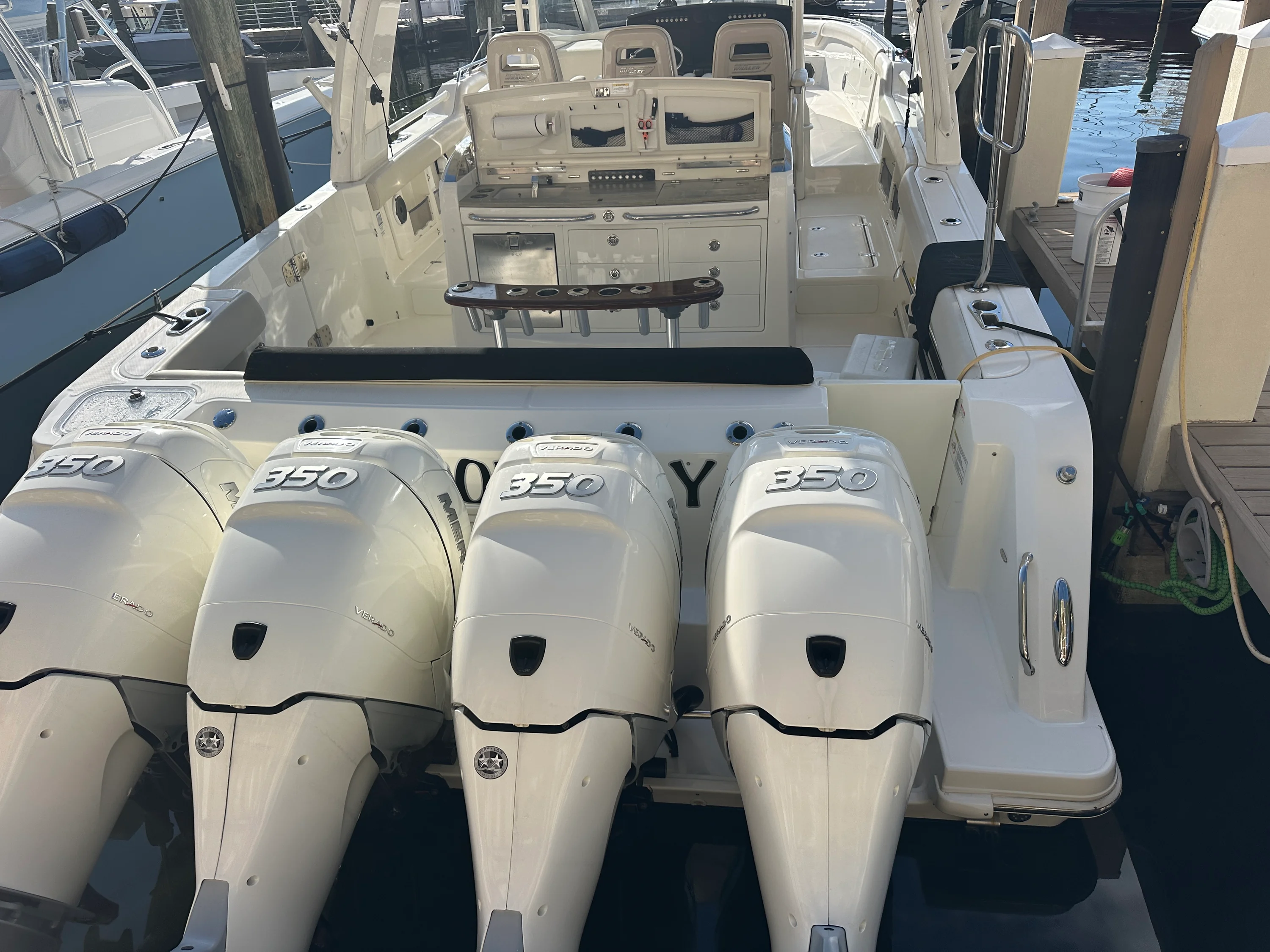 2020 Boston Whaler 420 OUTRAGE Image Thumbnail #2