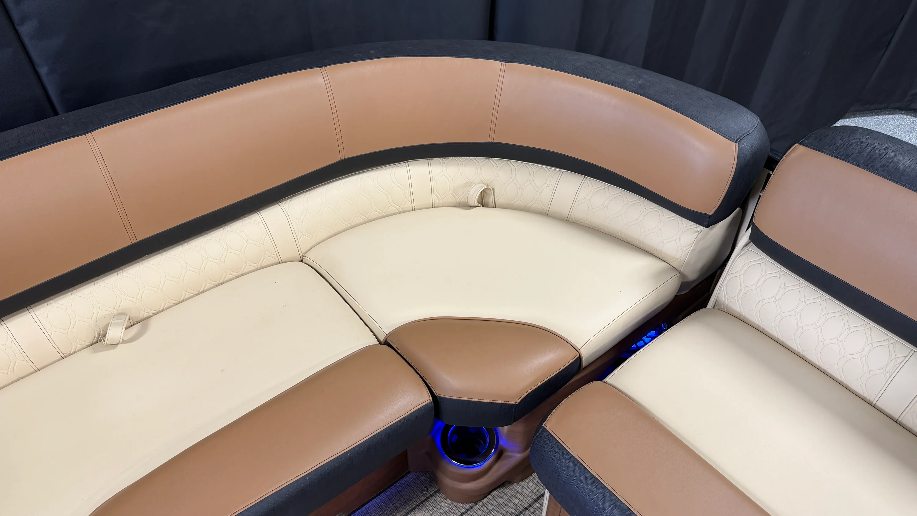 2021 Tahoe 2585RJ Image Thumbnail #25