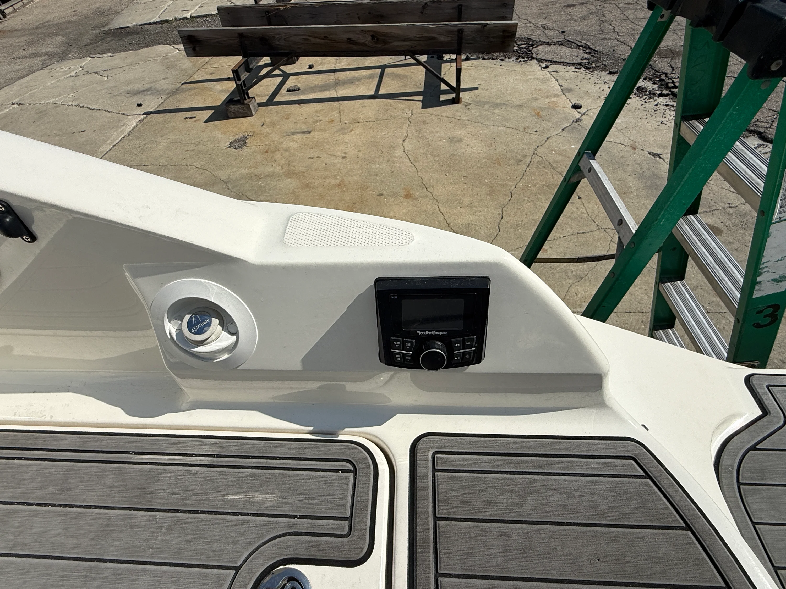 2017 Sea Ray 270 SDX Image Thumbnail #12