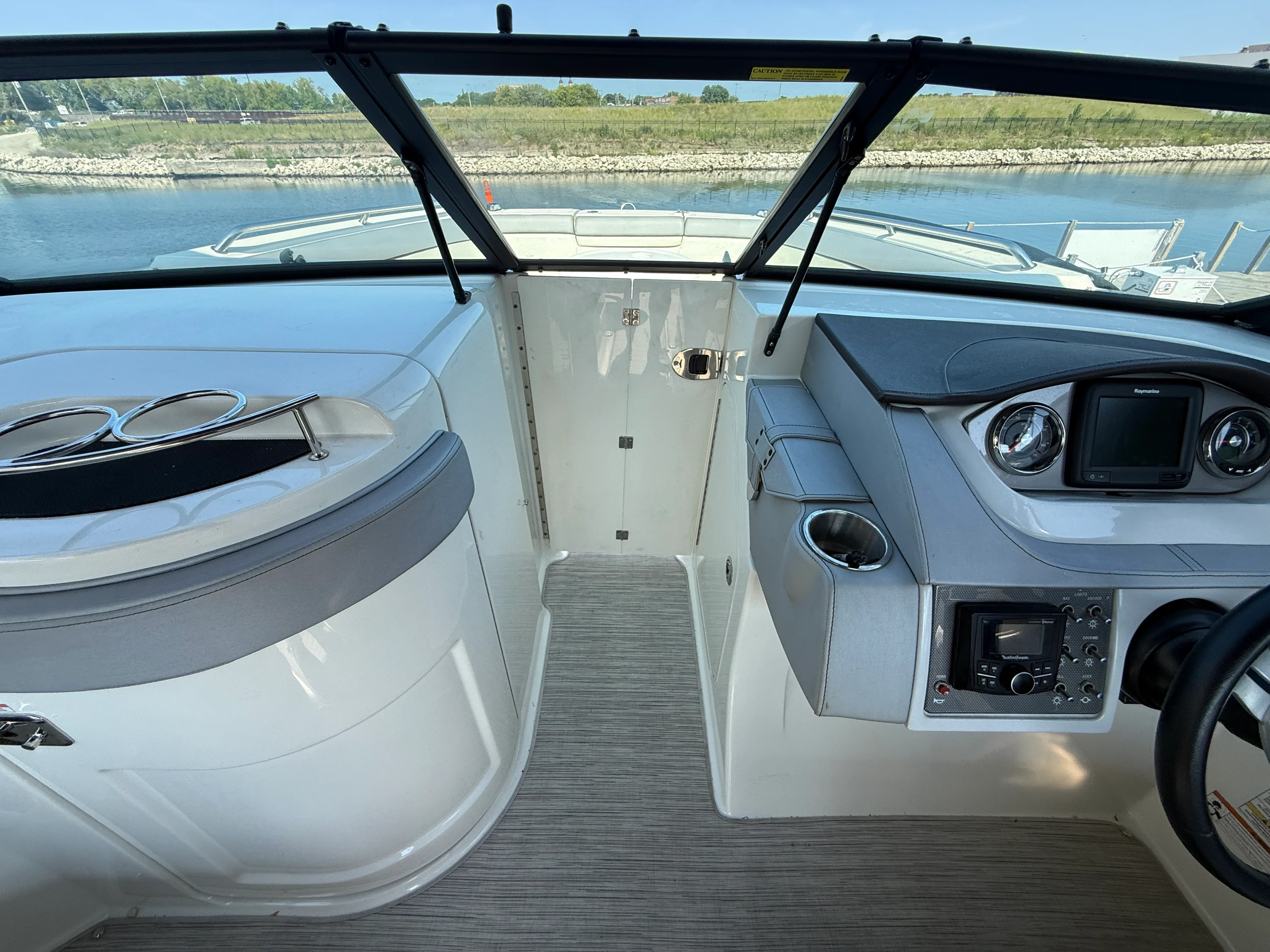 2017 Sea Ray 270 SDX Image Thumbnail #31