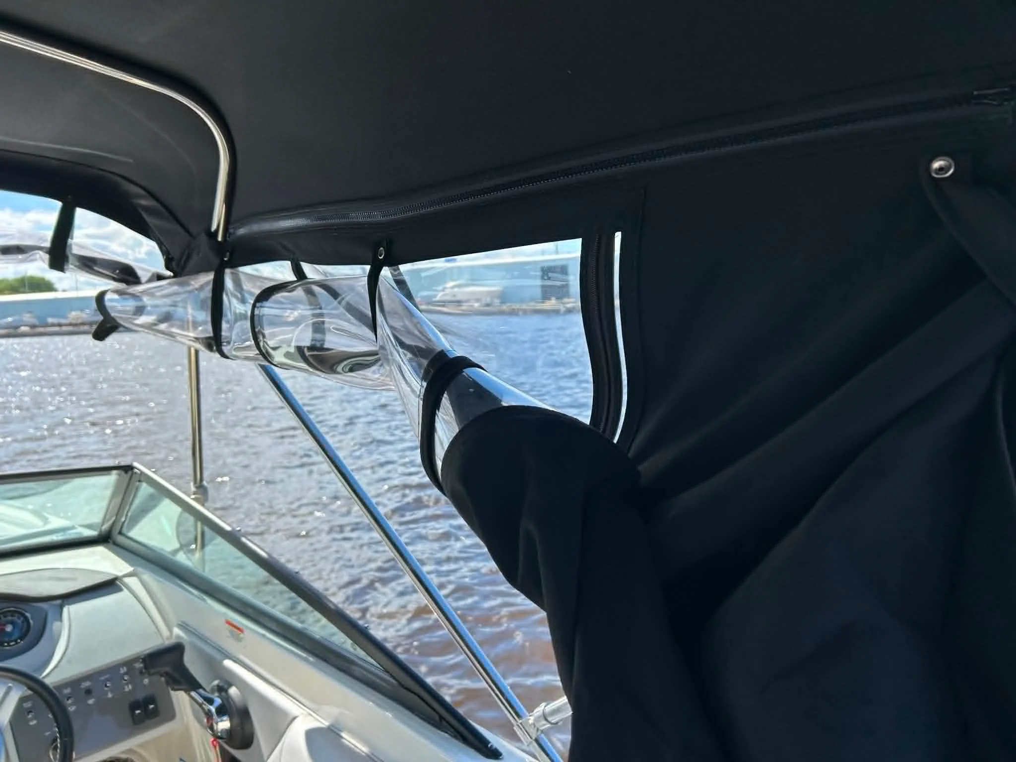 2017 Sea Ray 270 SDX Image Thumbnail #18