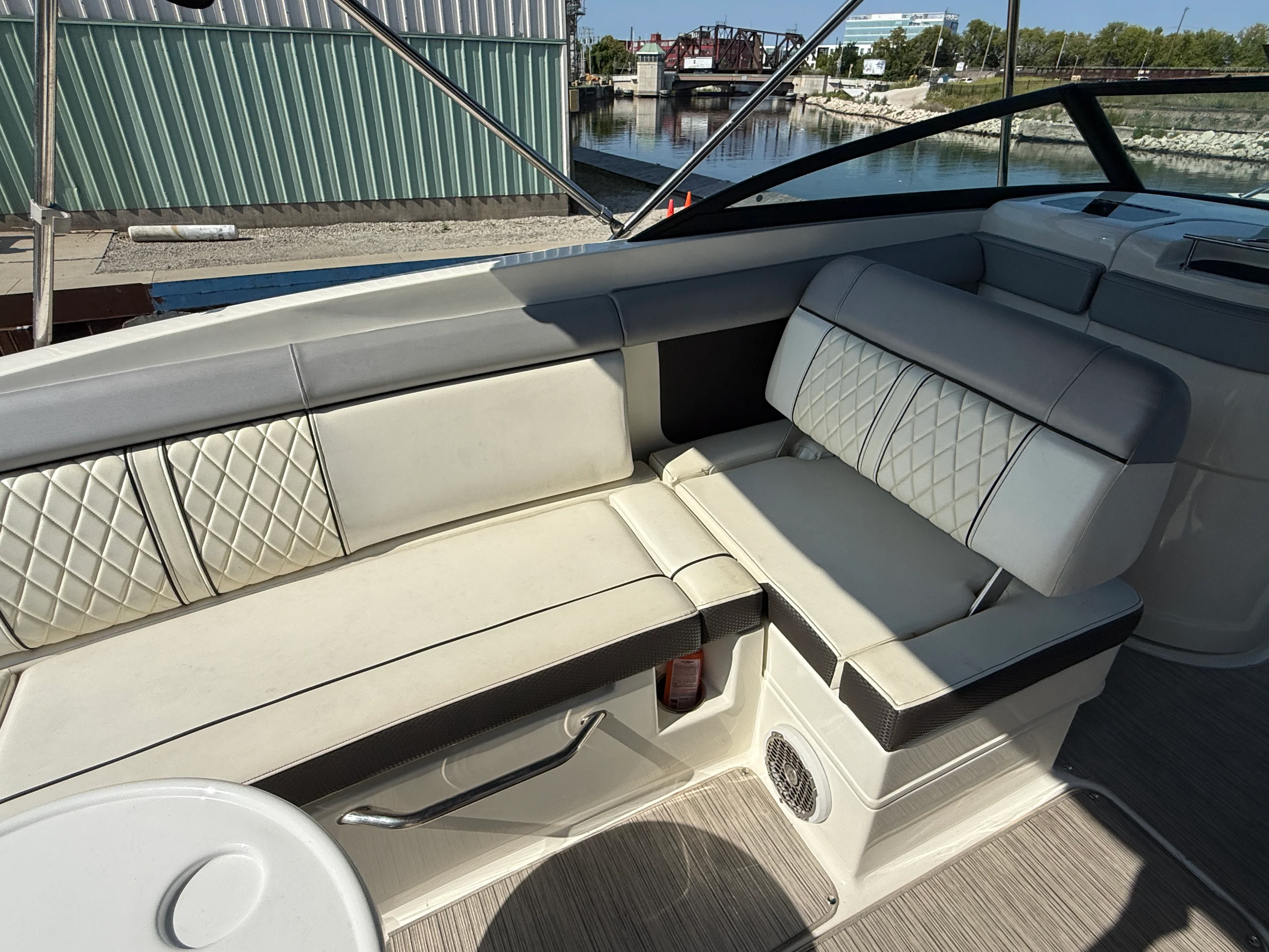 2017 Sea Ray 270 SDX Image Thumbnail #13