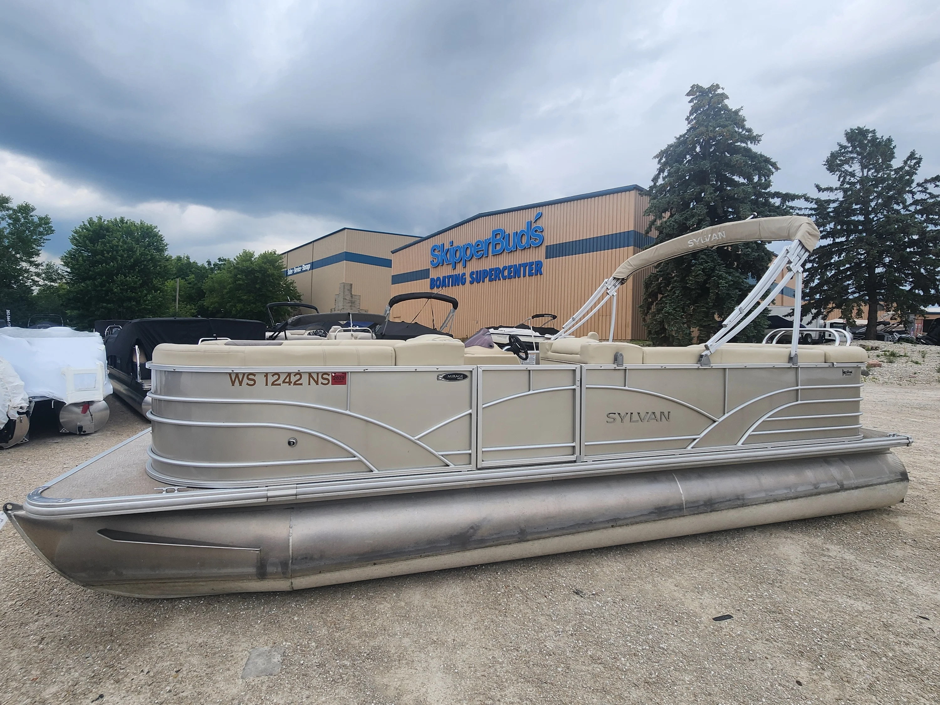 2018 Sylvan MIRAGE 8522 Image Thumbnail #0