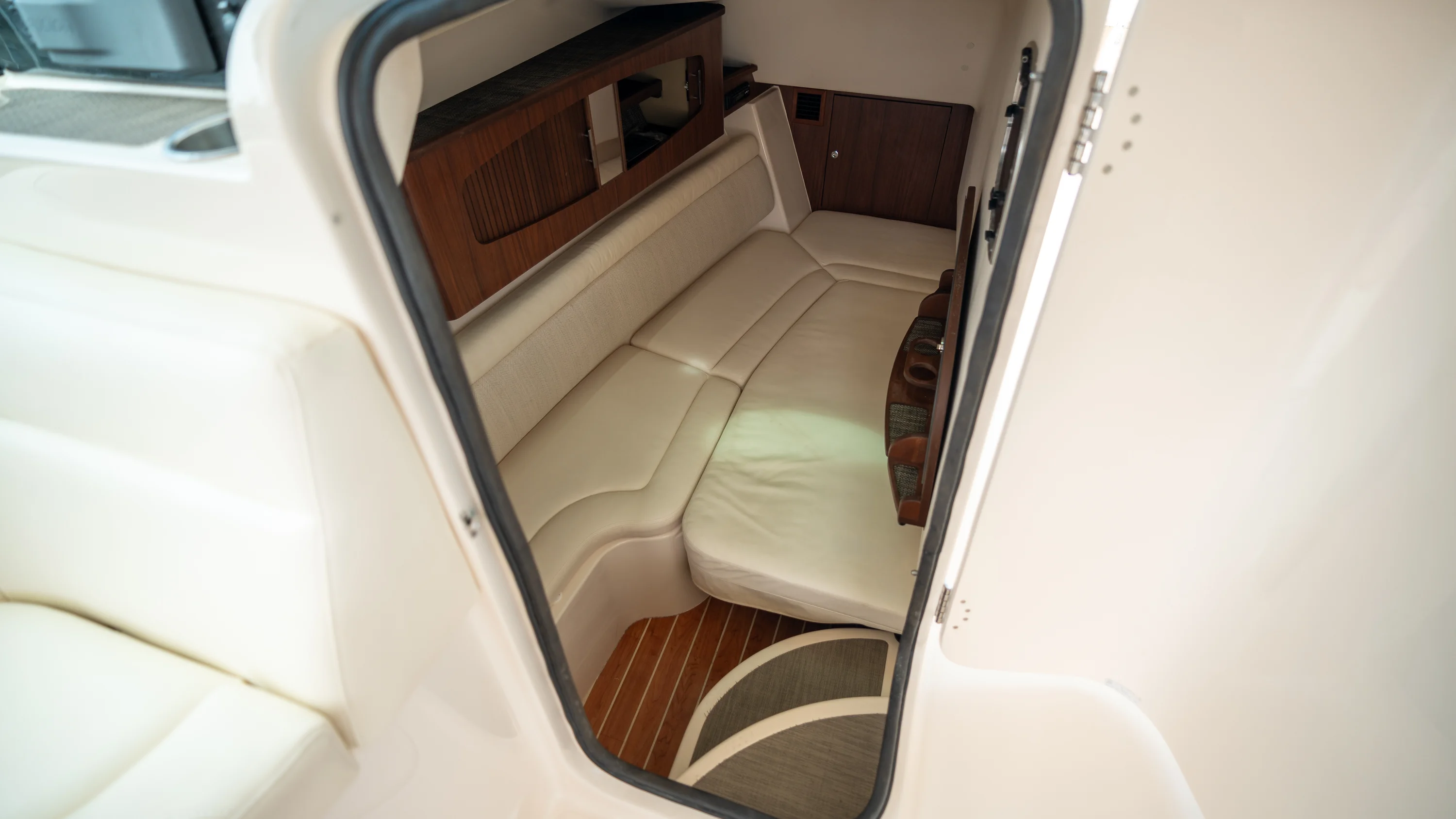 2019 Grady-White 375 FREEDOM Image Thumbnail #13