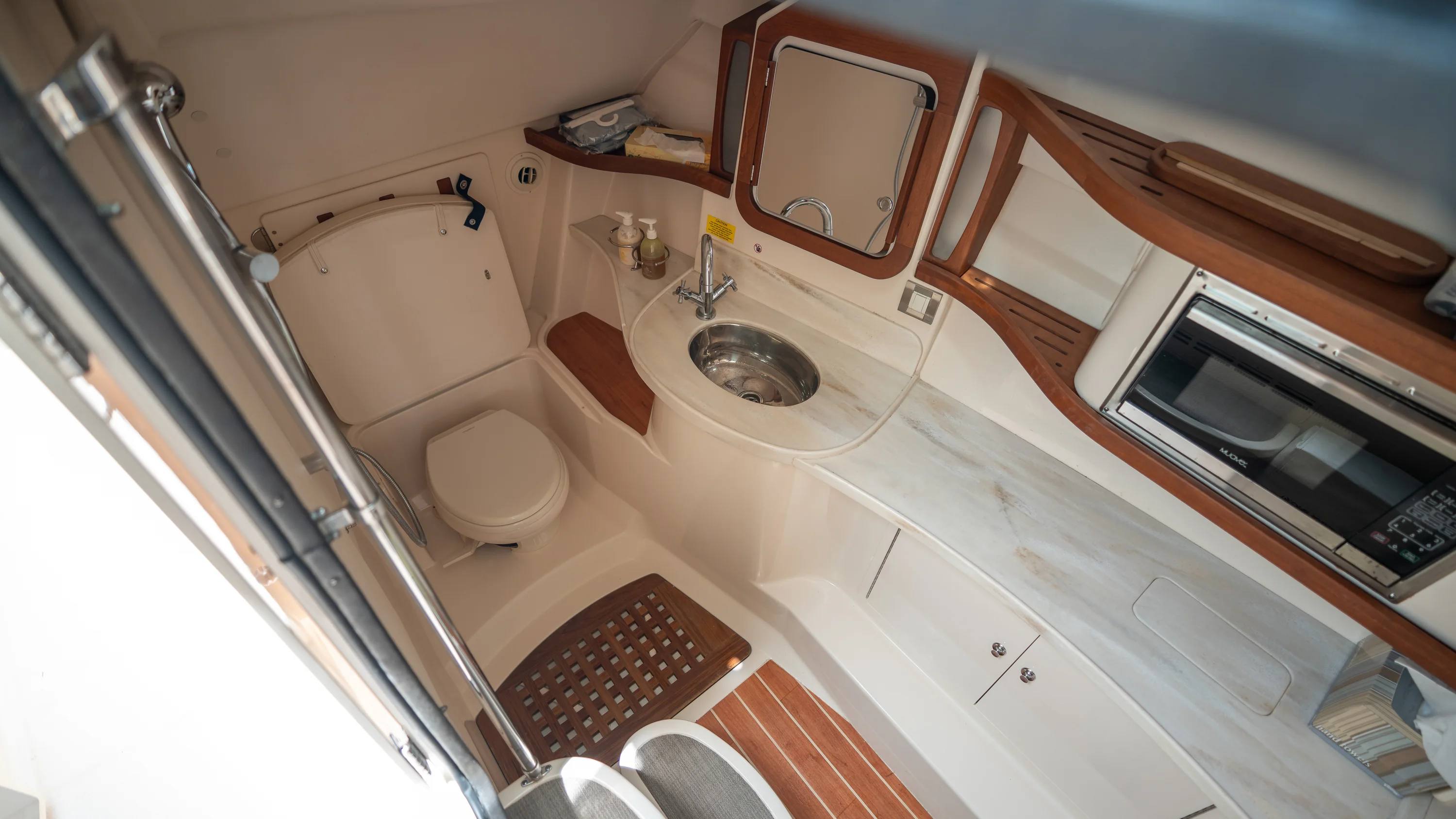 2019 Grady-White 375 FREEDOM Image Thumbnail #14
