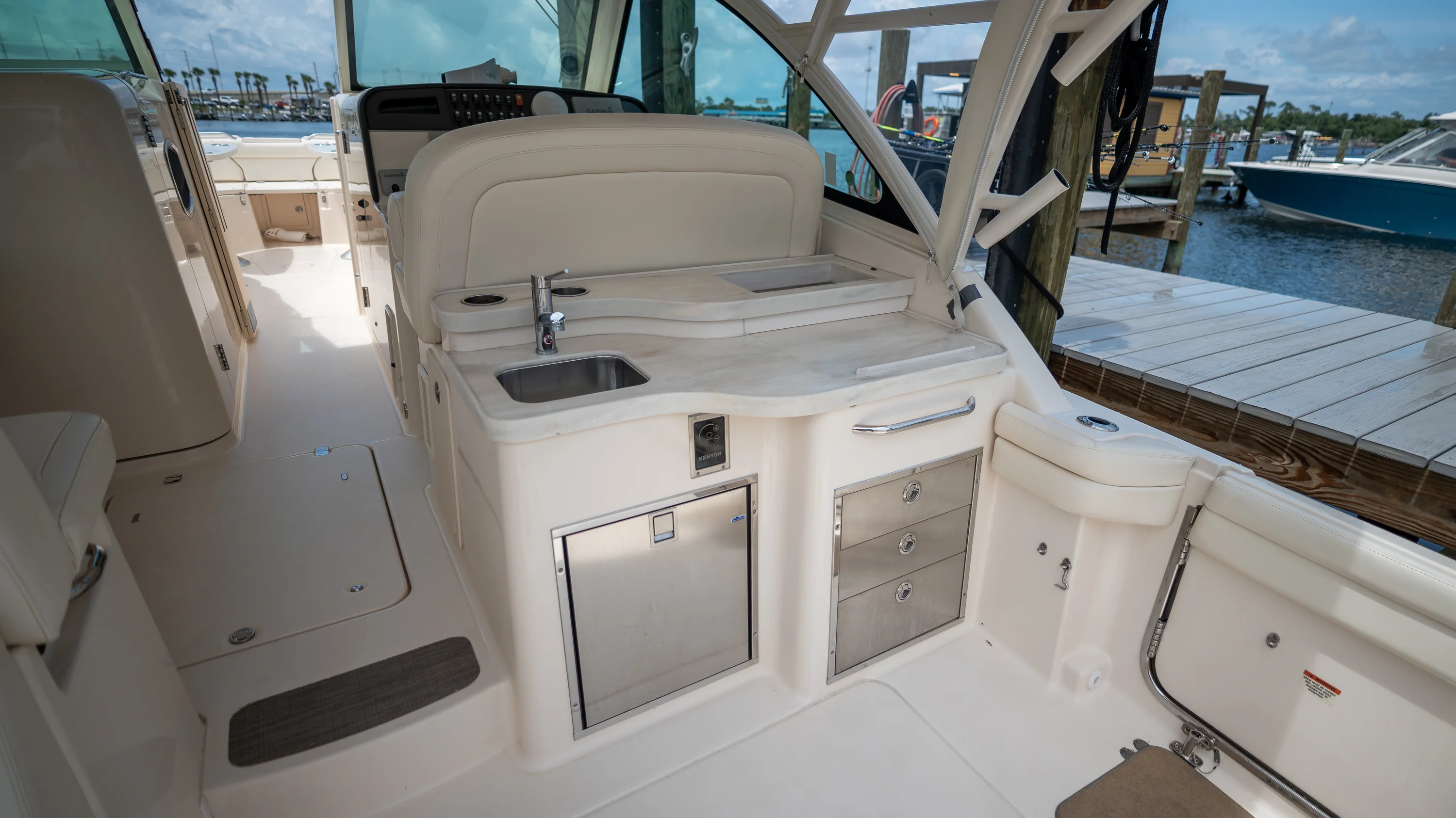 2019 Grady-White 375 FREEDOM Image Thumbnail #30