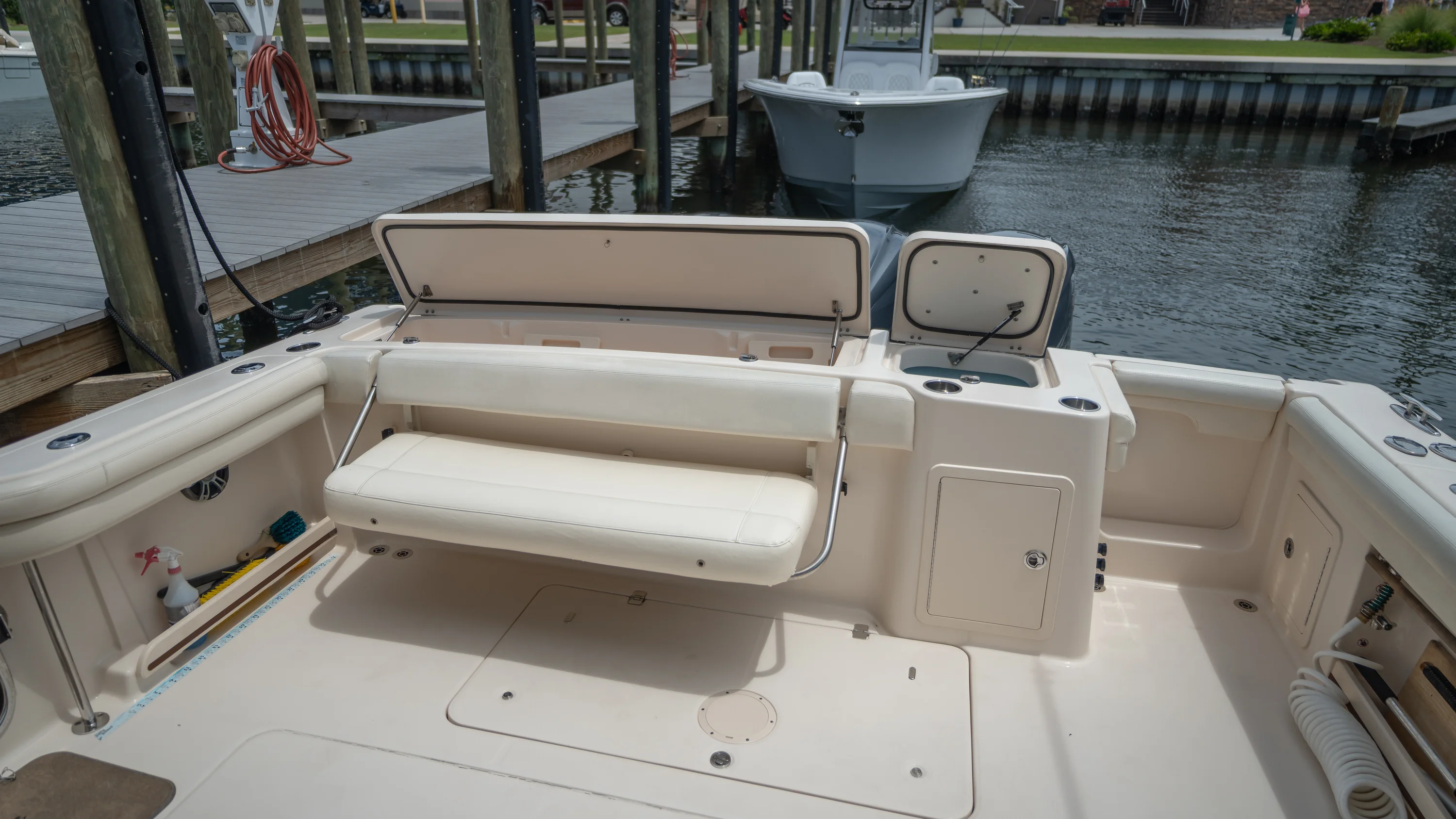 2019 Grady-White 375 FREEDOM Image Thumbnail #32