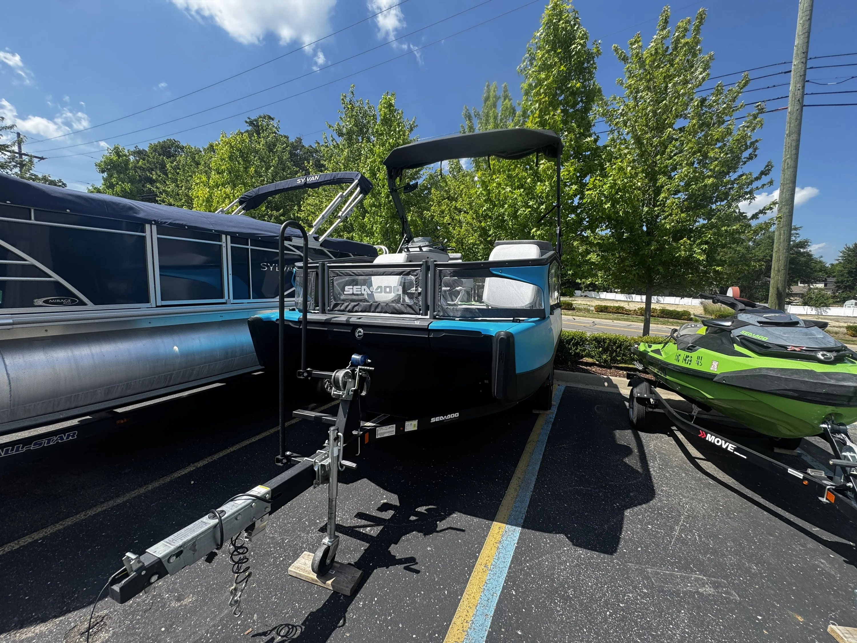2023 Sea-Doo 18 SPORT SWITCH Image Thumbnail #1