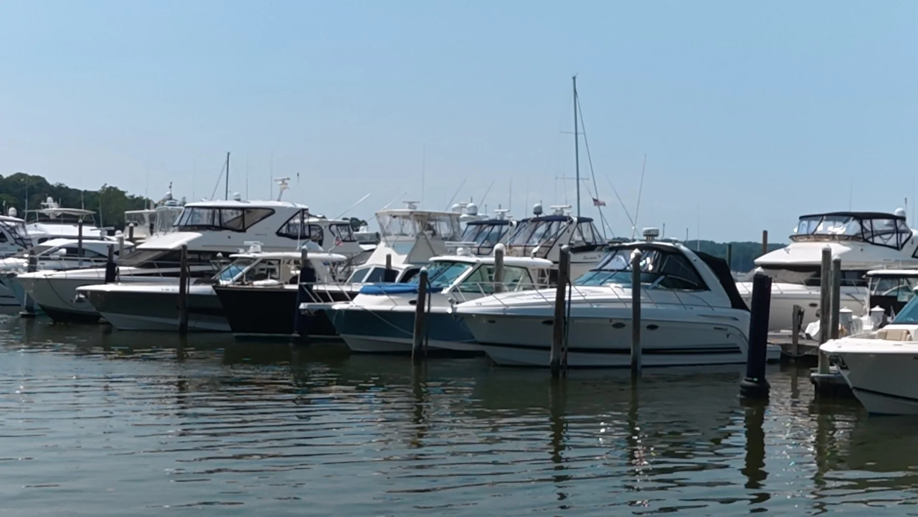 2018 Boston Whaler 345 CONQUEST Image Thumbnail #2
