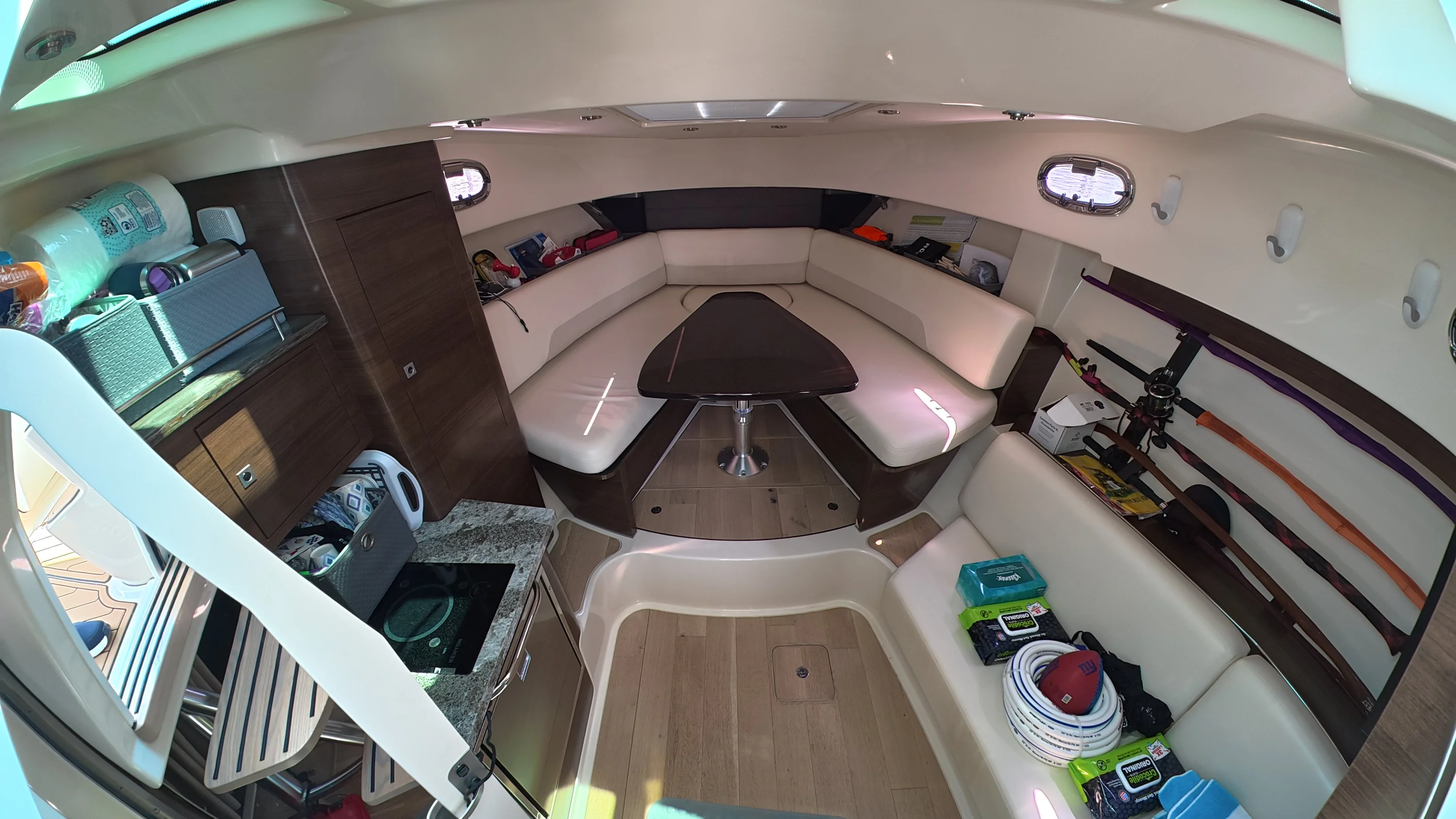 2018 Boston Whaler 345 CONQUEST Image Thumbnail #27