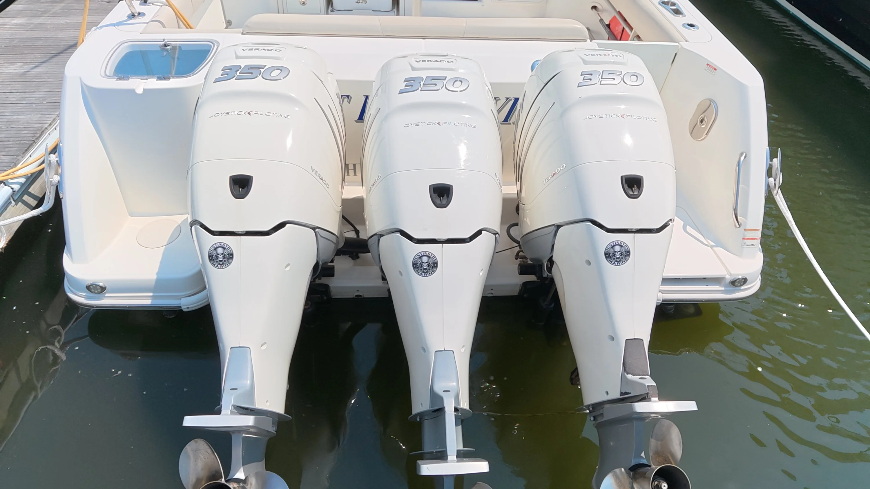 2018 Boston Whaler 345 CONQUEST Image Thumbnail #3