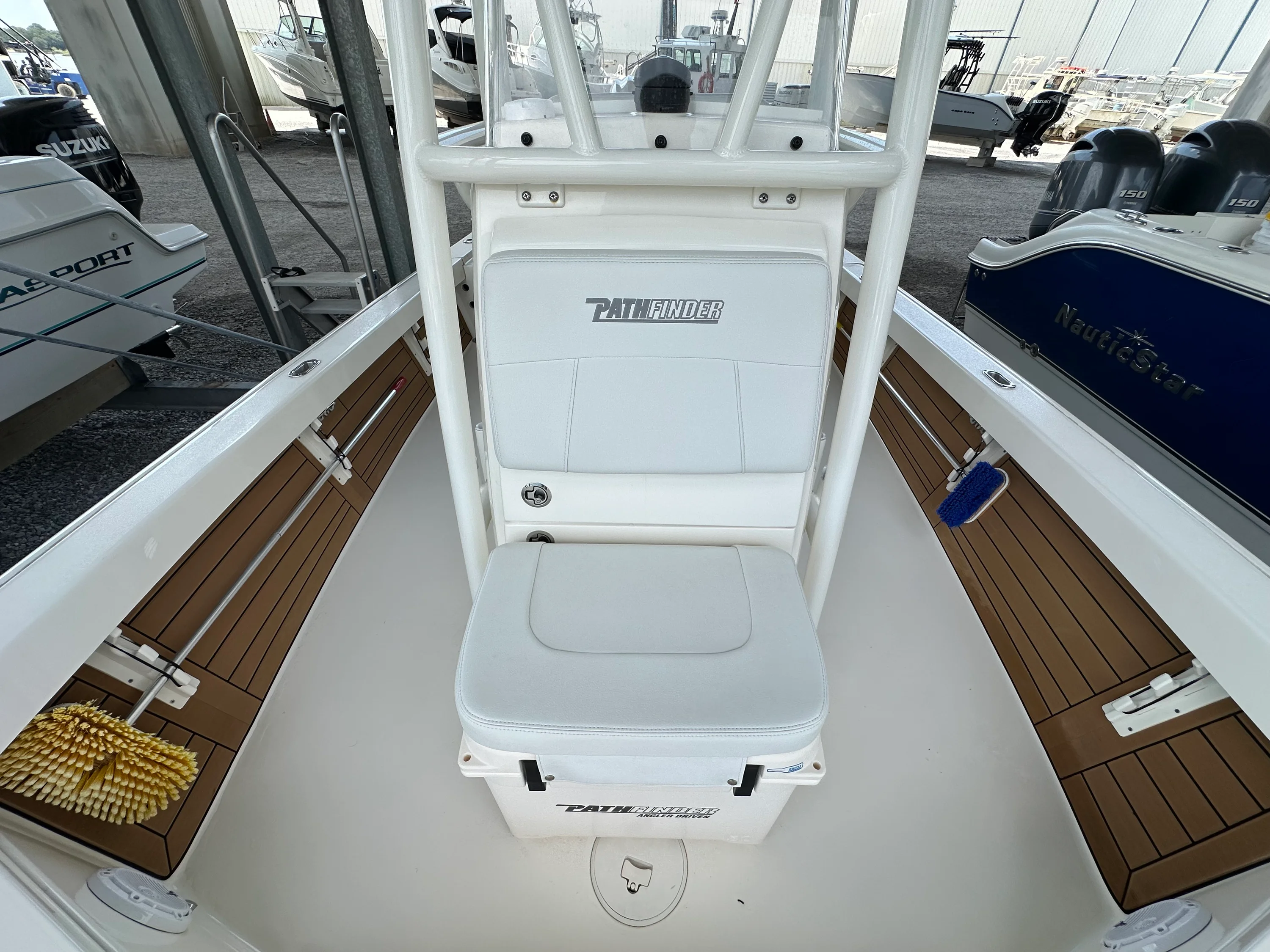 2022 Pathfinder 2400 TRS Image Thumbnail #26